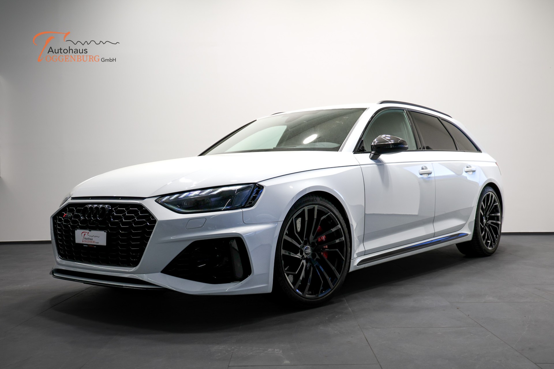 AUDI RS4 Avant quattro tiptronic *Carbon Exterieur*Carbon Interieur*frisch ab Service*-image-0