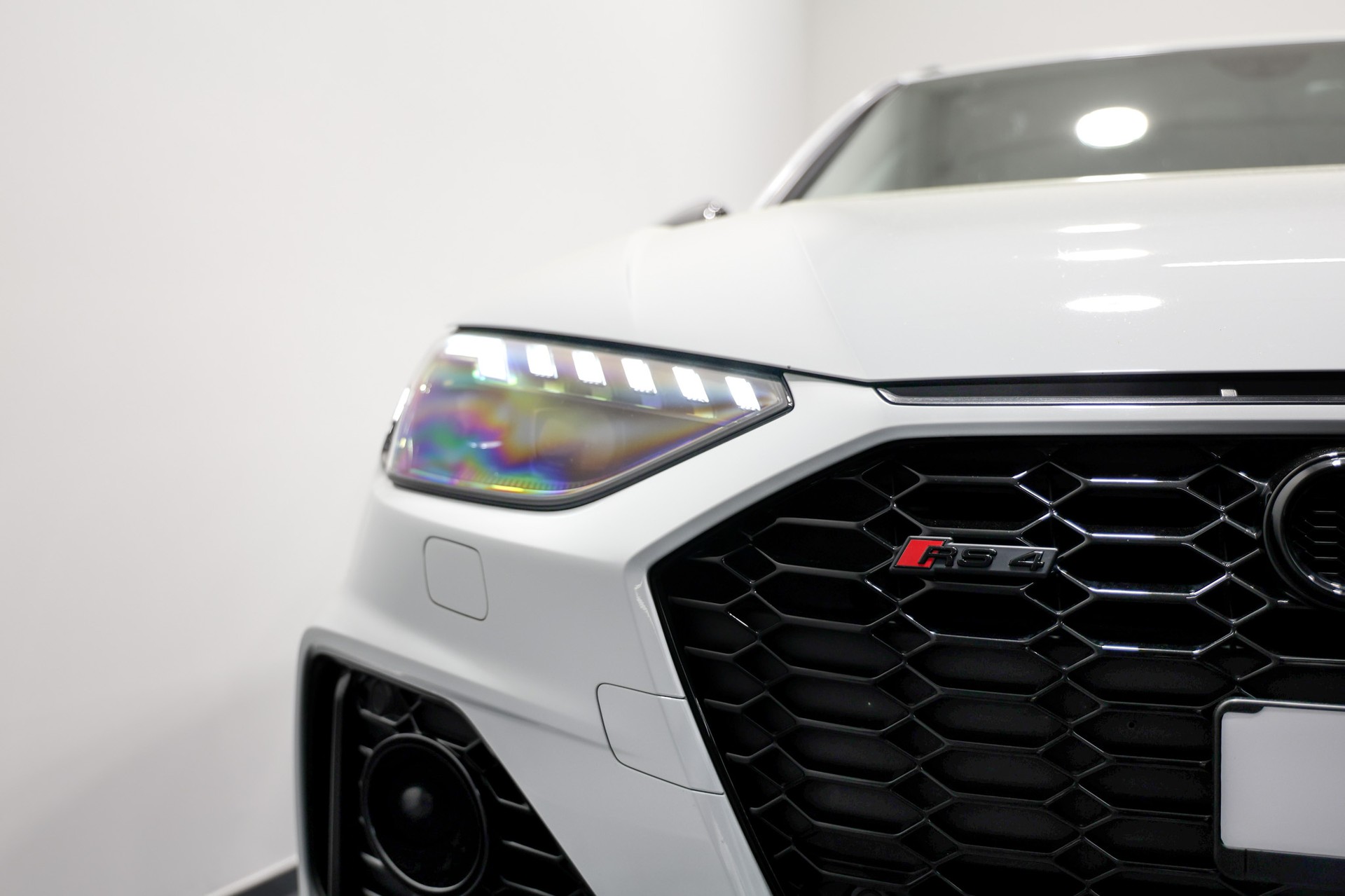 AUDI RS4 Avant quattro tiptronic *Carbon Exterieur*Carbon Interieur*frisch ab Service*-image-14