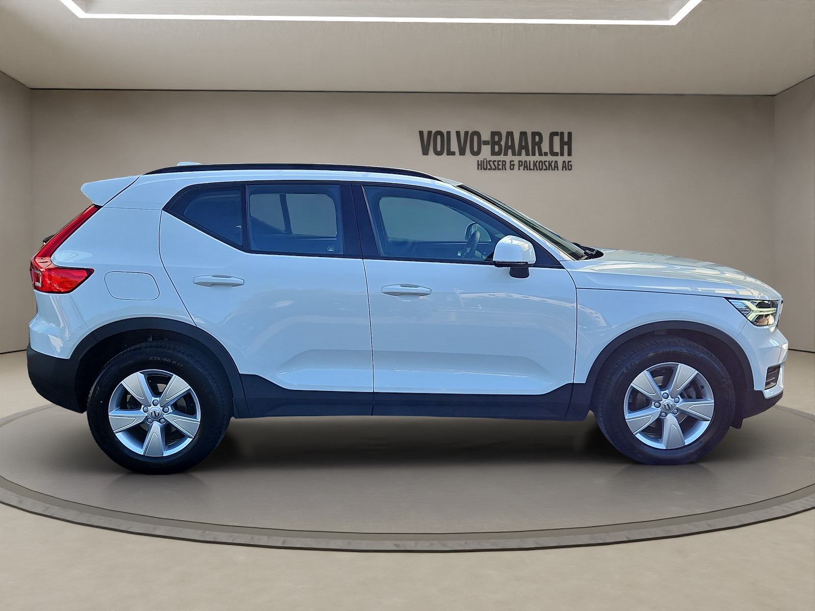 VOLVO XC40 2.0 D3-image-5