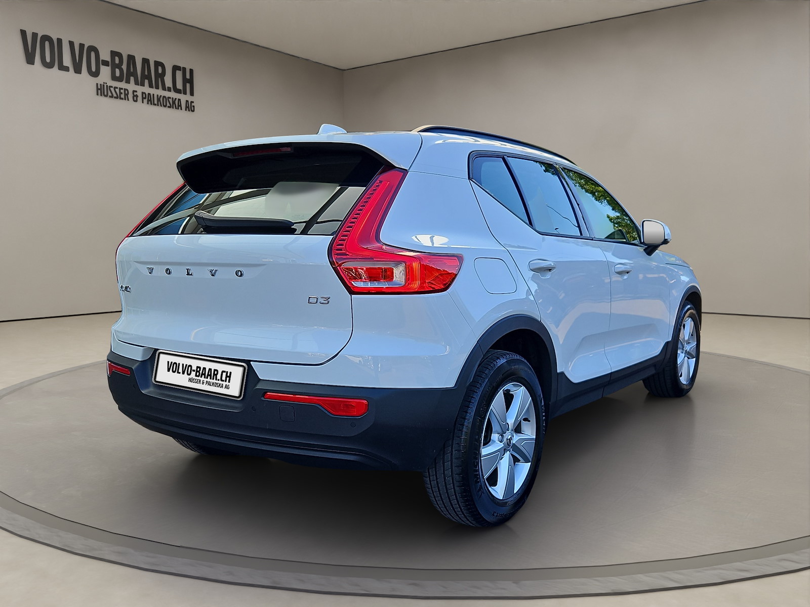 VOLVO XC40 2.0 D3-image-4