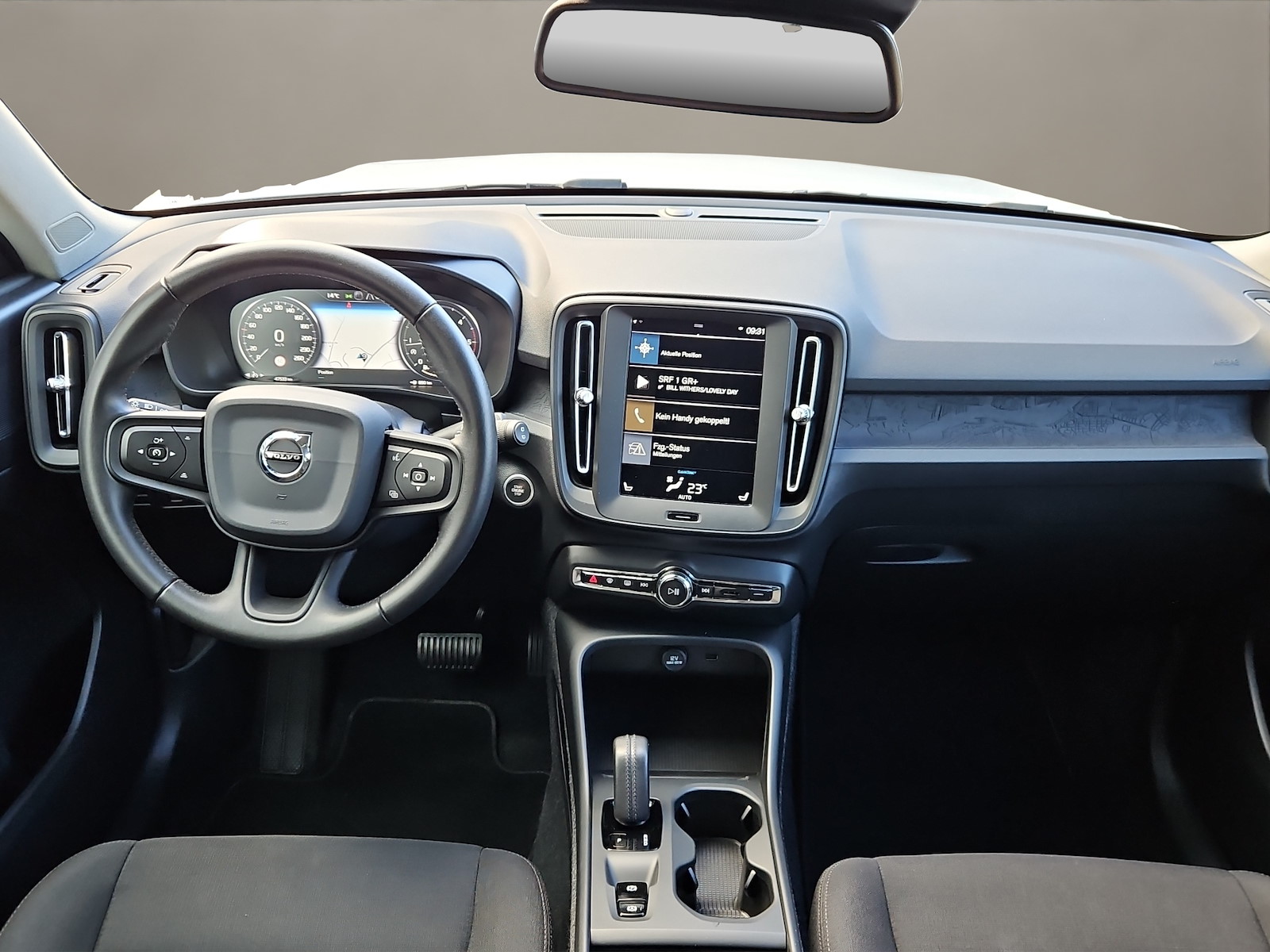 VOLVO XC40 2.0 D3-image-12