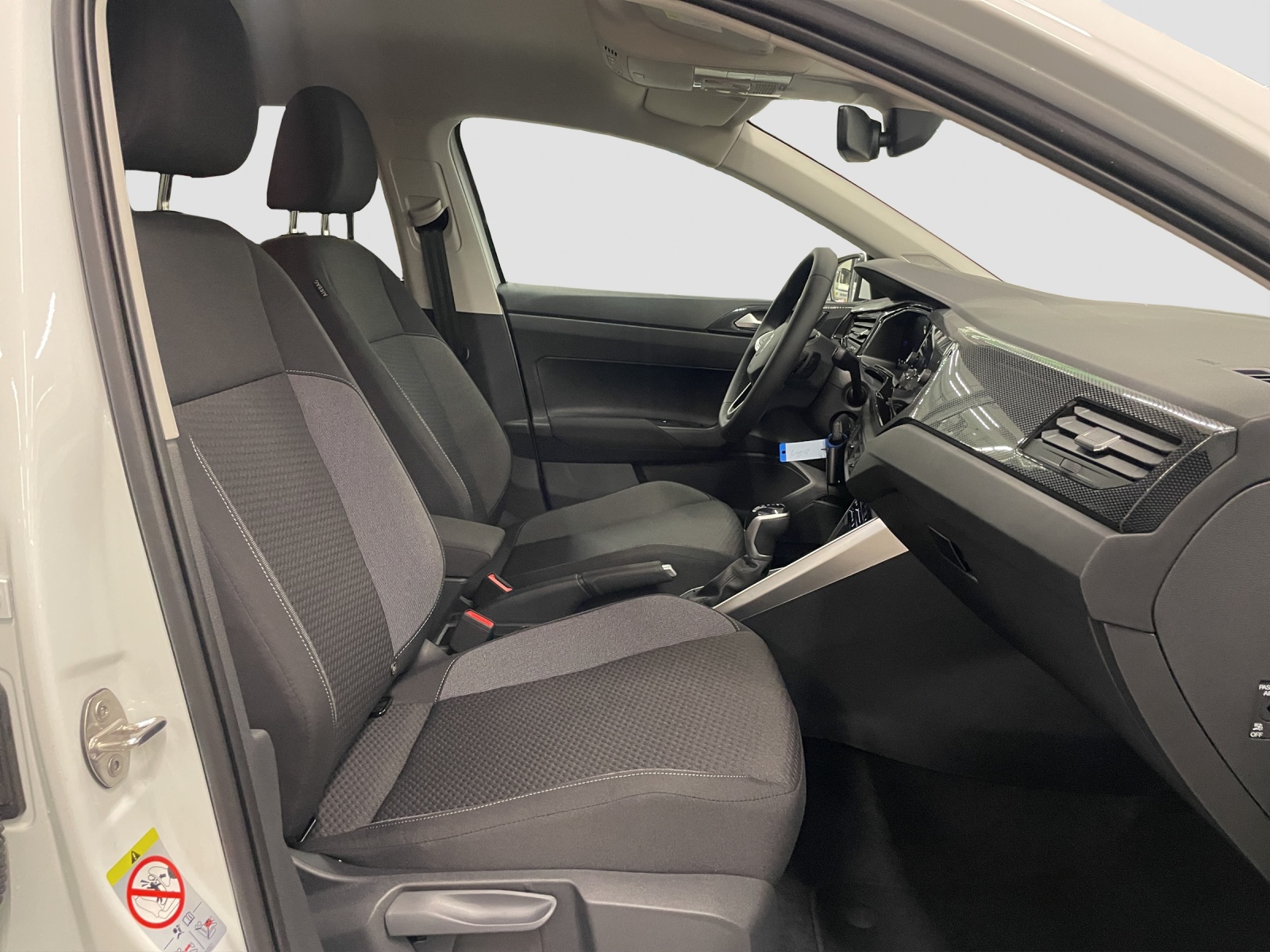 VW Polo 1.0 TSI Life DSG-image-13