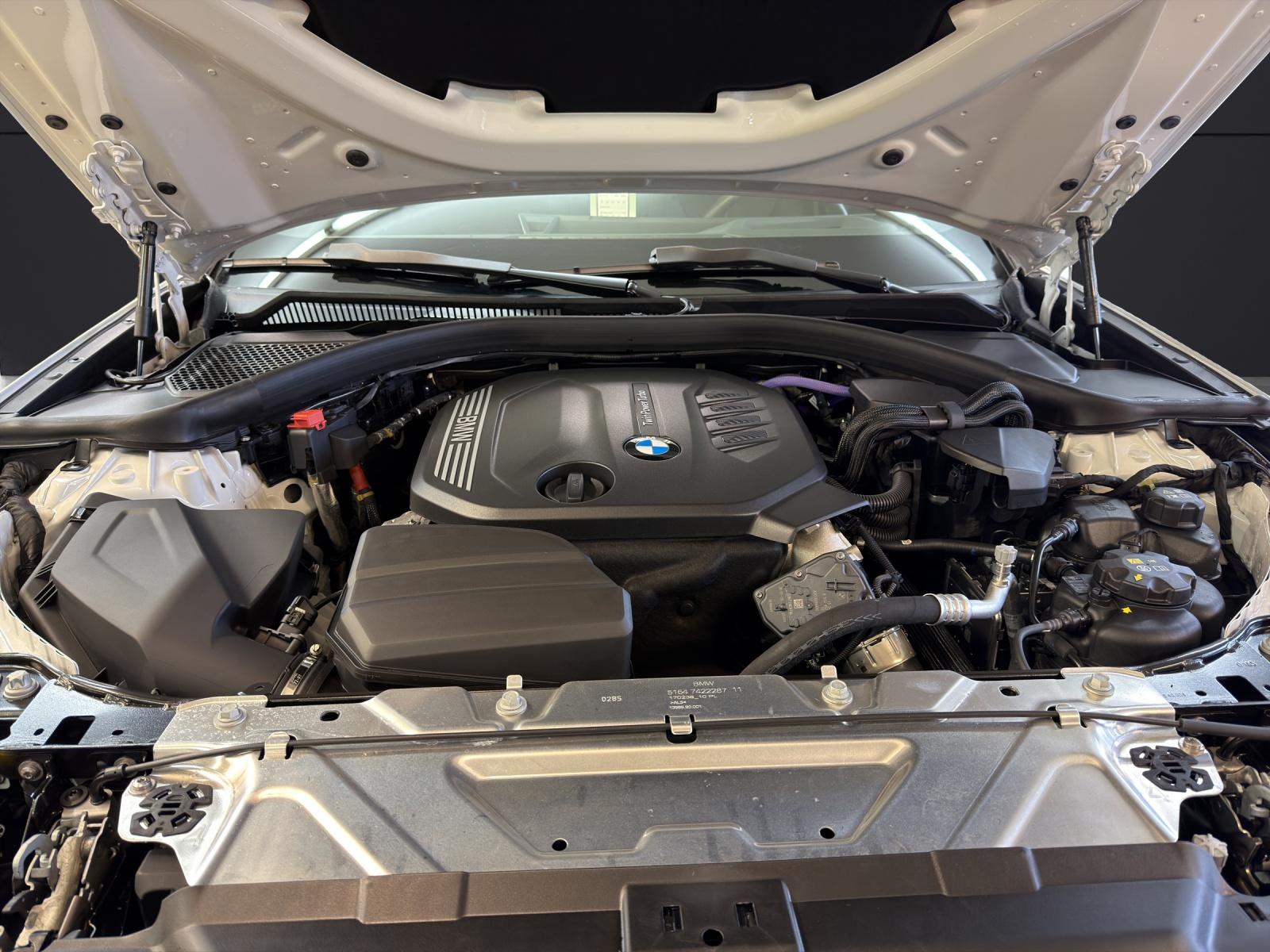 BMW 320d xDrive Touring-image-22