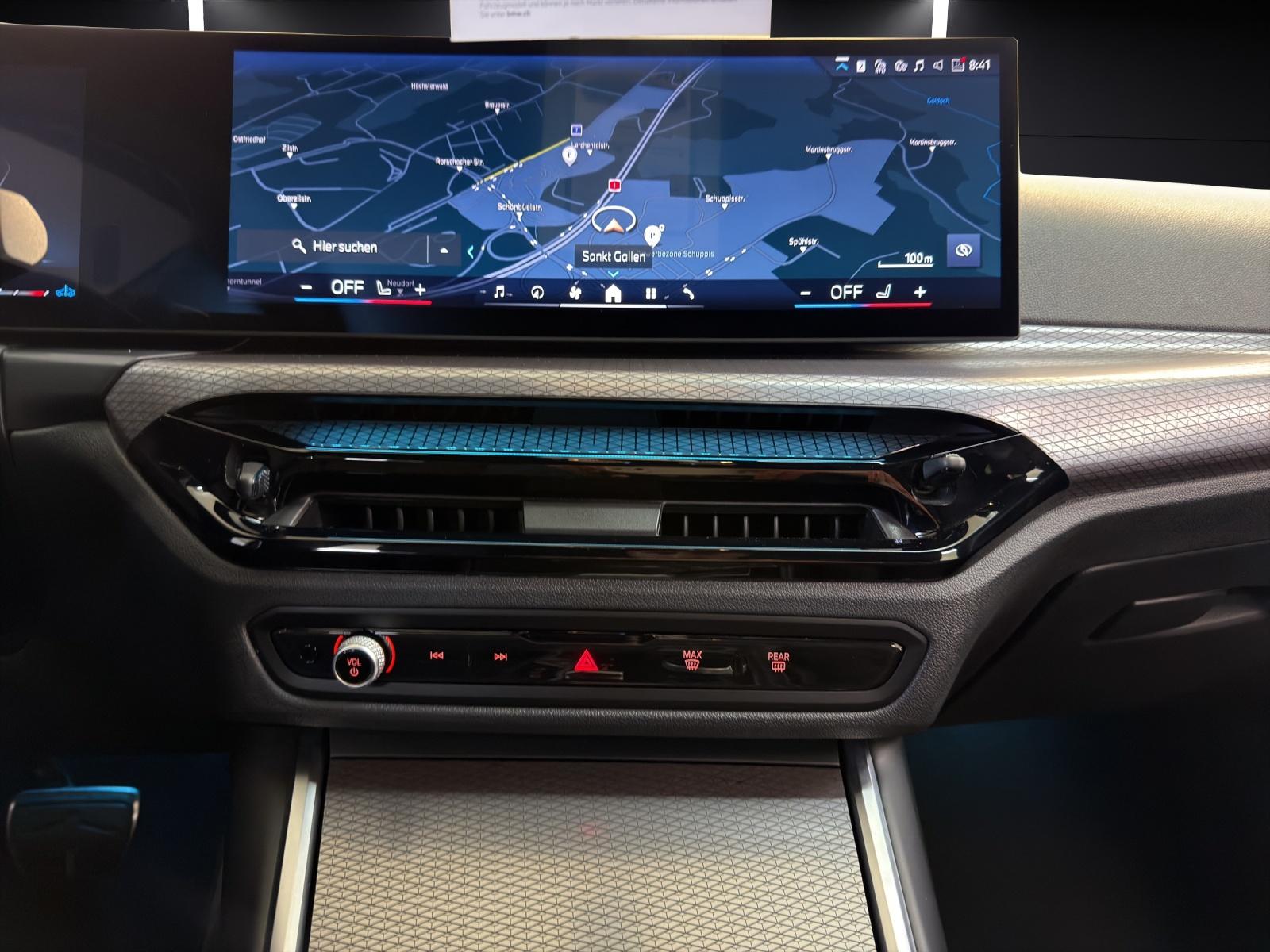 BMW 320d xDrive Touring-image-20