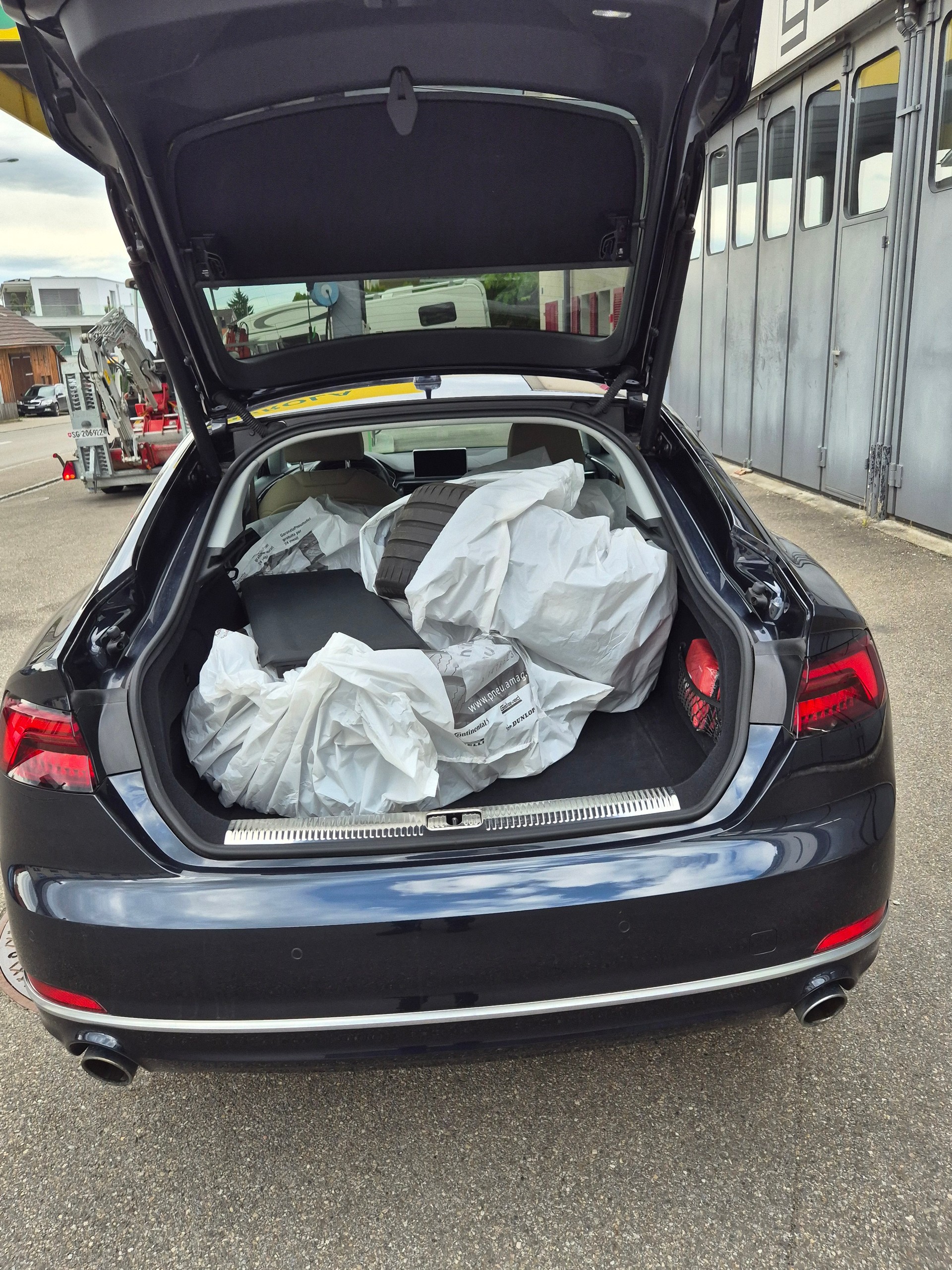 AUDI A5 Sportback 2.0 TFSI g-tron Sport-image-13