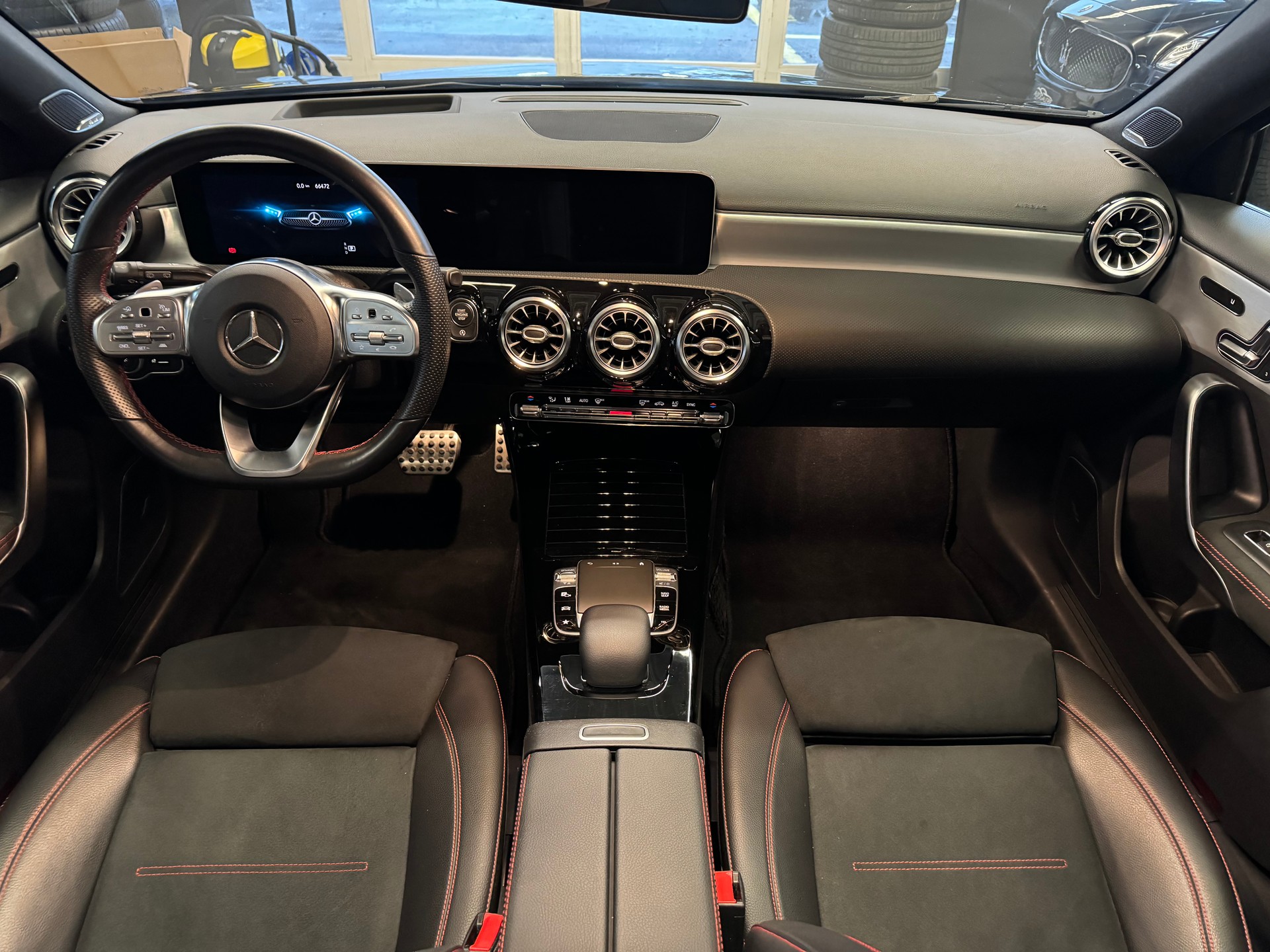 MERCEDES-BENZ A 200 AMG Line 7G-DCT | CH | Panorama | Premium PLUS | 19" | Head Up | 360 Kamera |-image-53