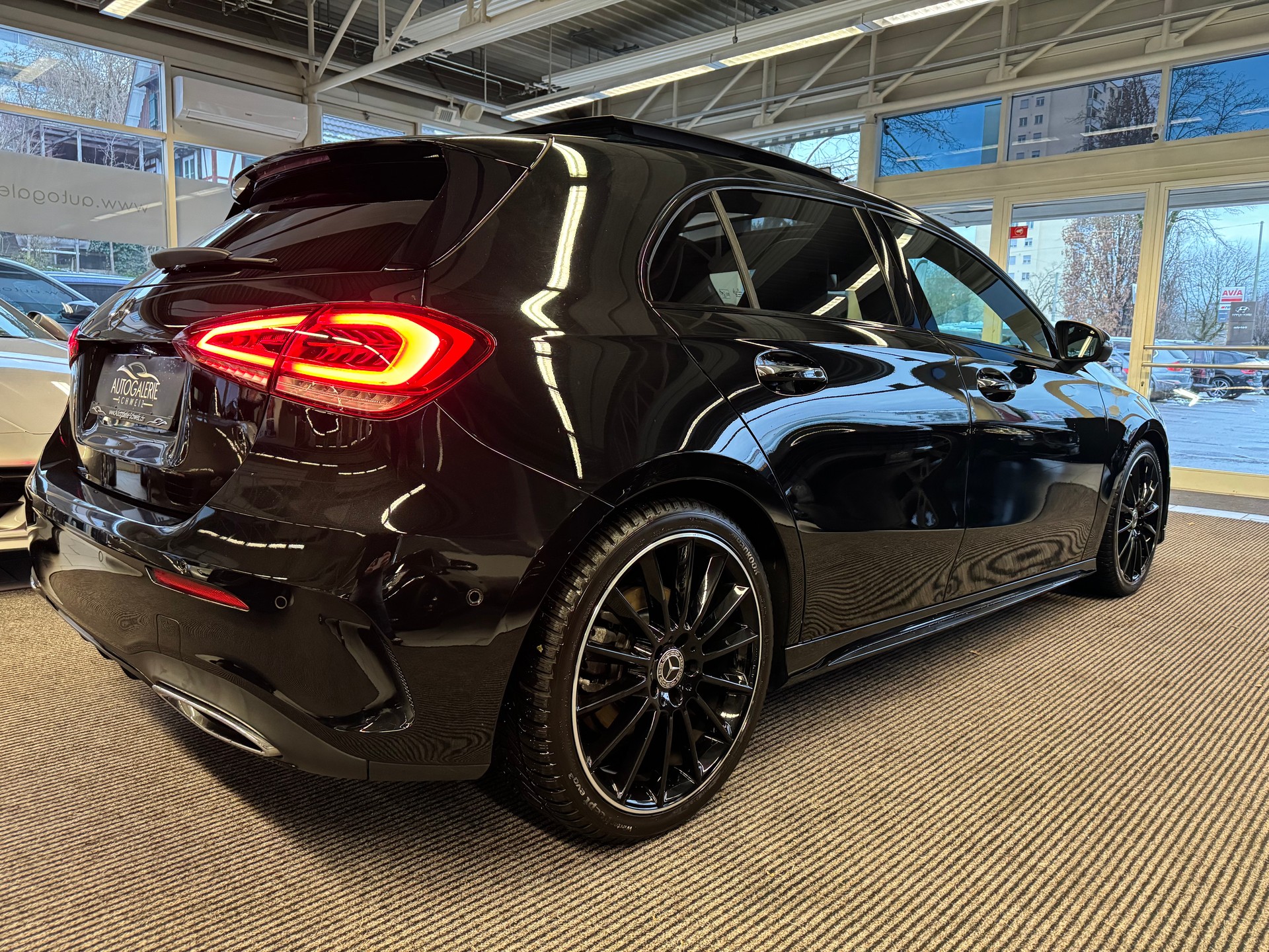 MERCEDES-BENZ A 200 AMG Line 7G-DCT | CH | Panorama | Premium PLUS | 19" | Head Up | 360 Kamera |-image-55