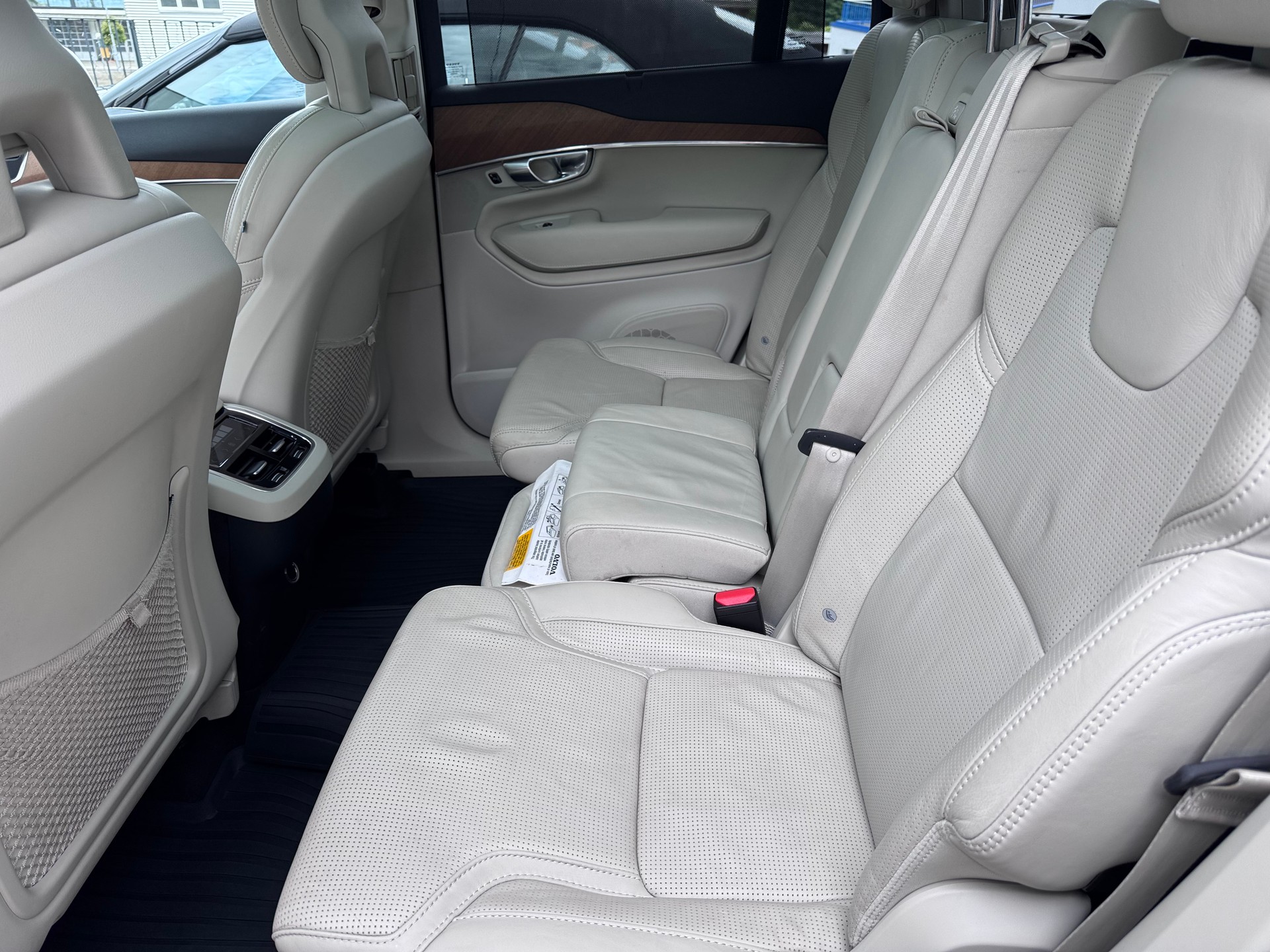 VOLVO XC90 T6 AWD Inscription Geartronic-image-13