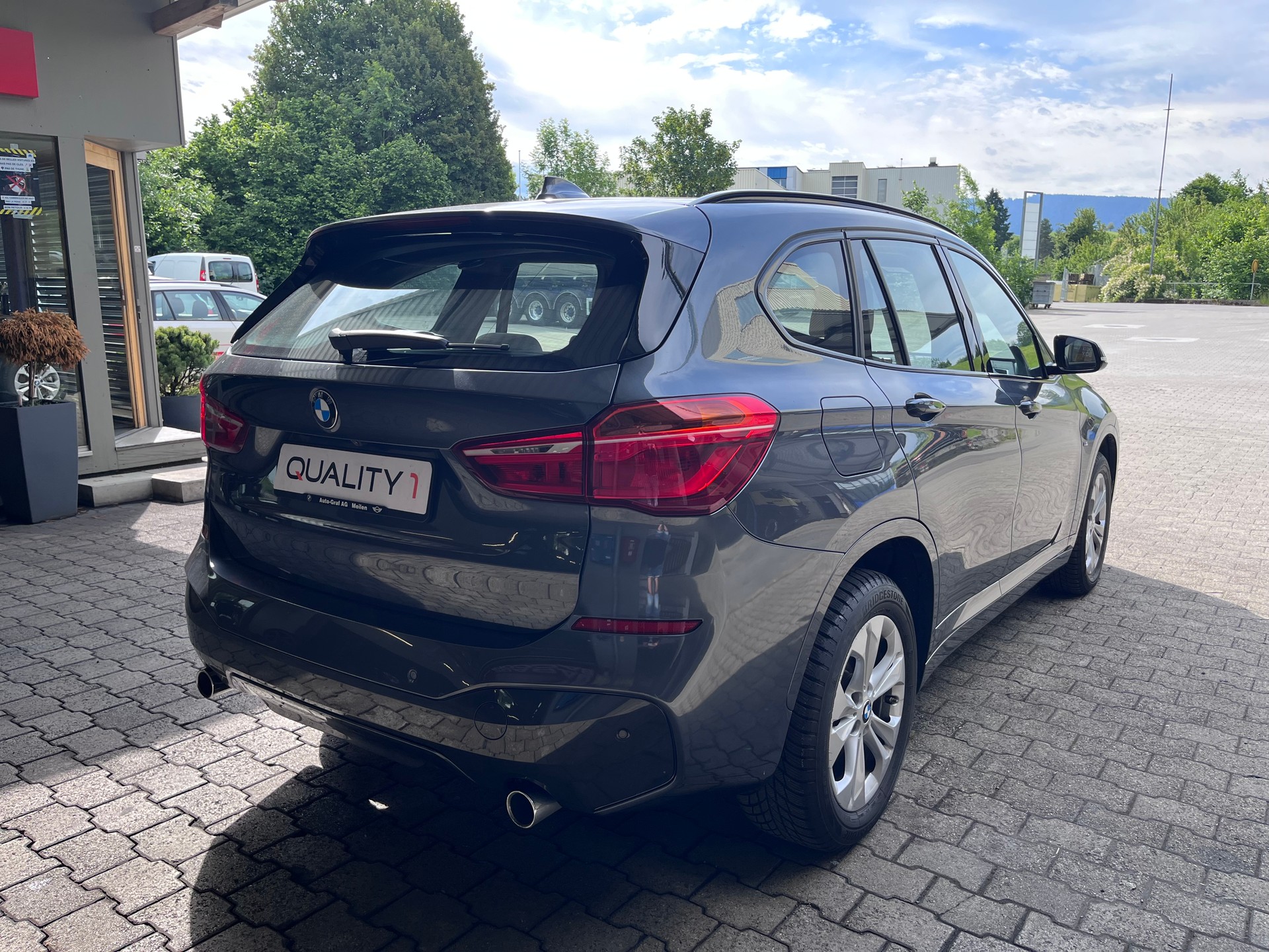 BMW X1 xDrive 25i M-Sportpaket-image-2
