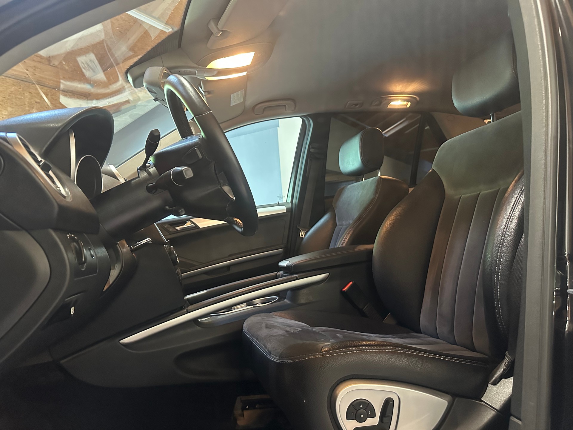MERCEDES-BENZ ML 320 CDI 4Matic 7G-Tronic/Frisch ab MFK & grossem Service/Top Ausstattung/Frisch ab MFK und Service/Android DAB+ Radio-image-13