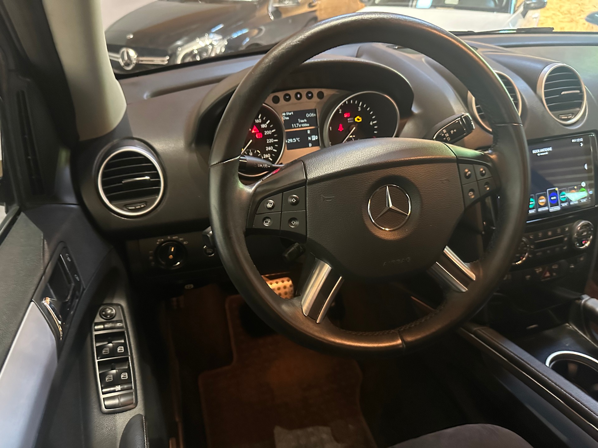 MERCEDES-BENZ ML 320 CDI 4Matic 7G-Tronic/Frisch ab MFK & grossem Service/Top Ausstattung/Frisch ab MFK und Service/Android DAB+ Radio-image-21