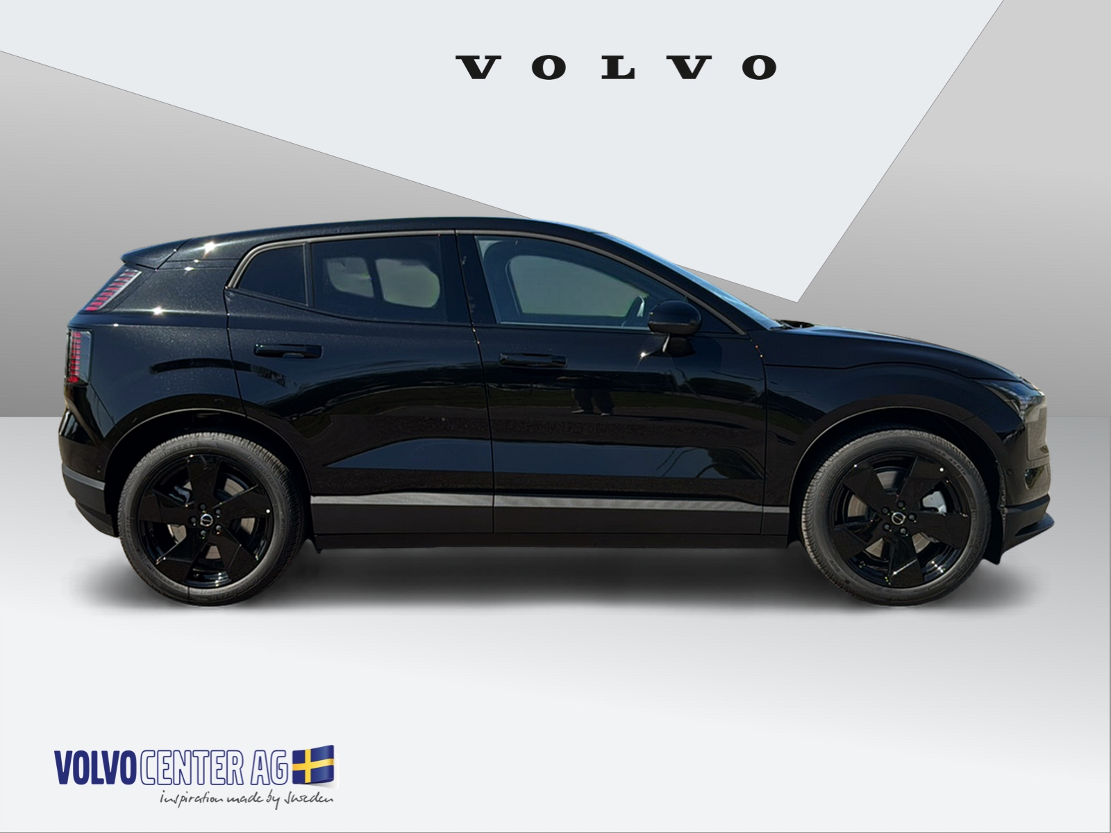 VOLVO EX 30 E60 Twin Ultra Performance Sw. Black Ed. AWD-image-4