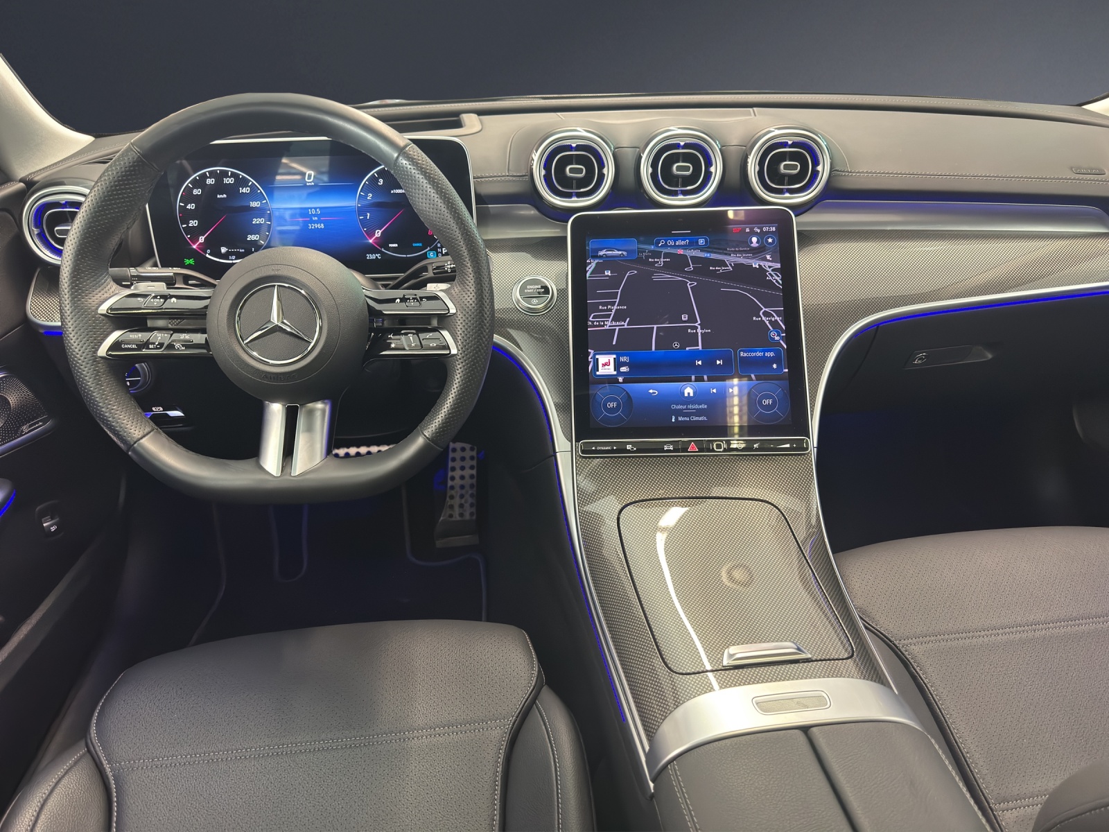 MERCEDES-BENZ C 200 4 Matic-image-7