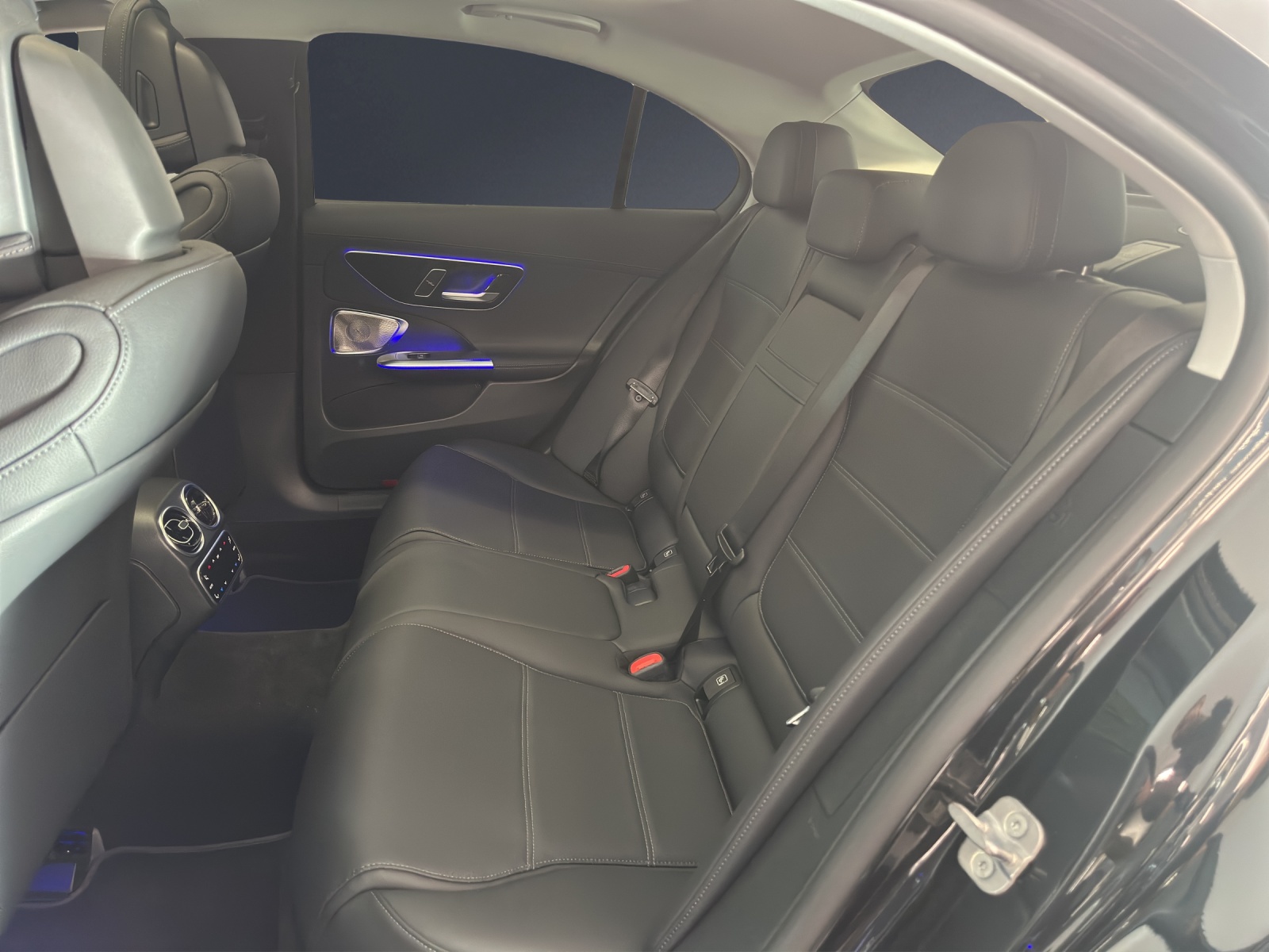 Image MERCEDES-BENZ C-200 C 200 4 Matic