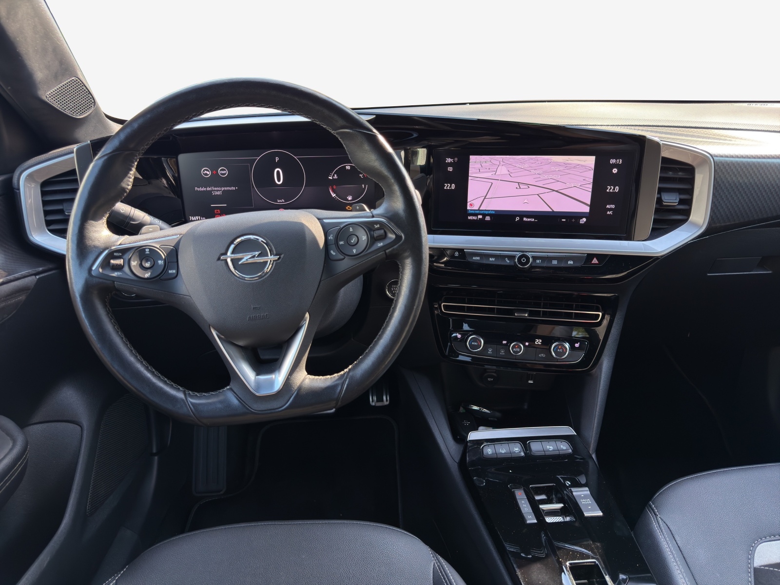 OPEL Mokka 1.2 Direct Injection Turbo Ultimate Aut.-image-8