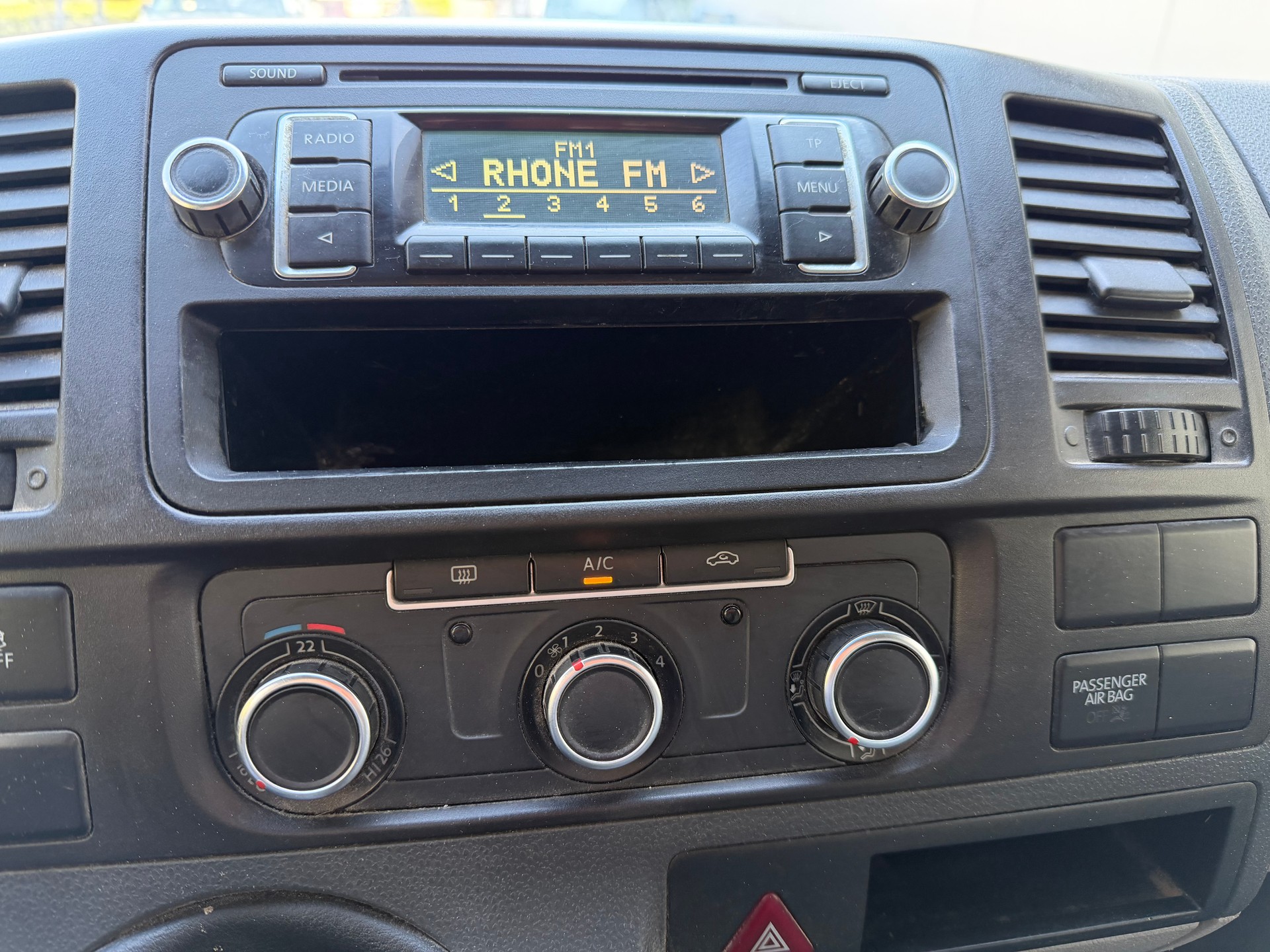 VW T5 2.0 Bi-TDI 4Motion-image-8