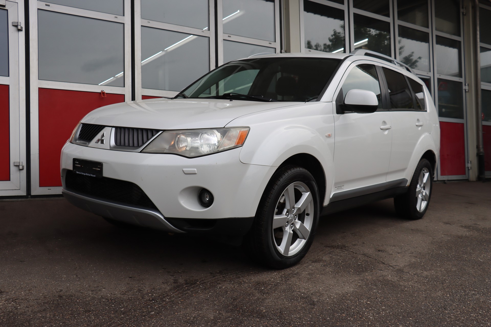 MITSUBISHI Outlander 2.0 DID Intense 4WD
