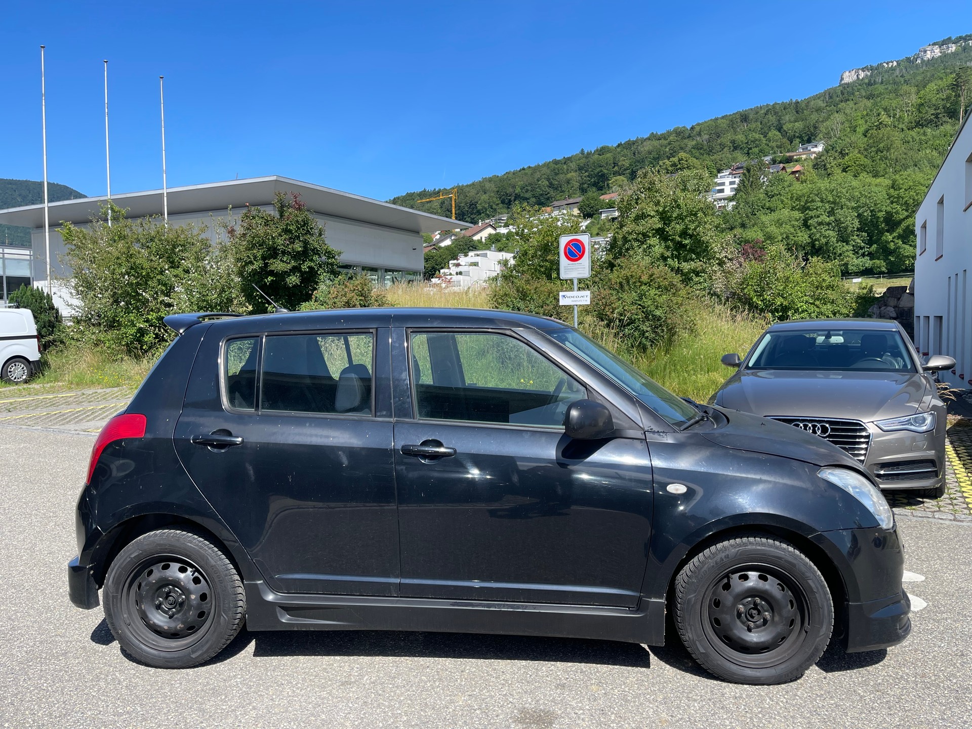 SUZUKI Swift 1.3i 16V GL Top 4x4 ** Frisch Ab MFK: 18.05.2026 ** **-image-5