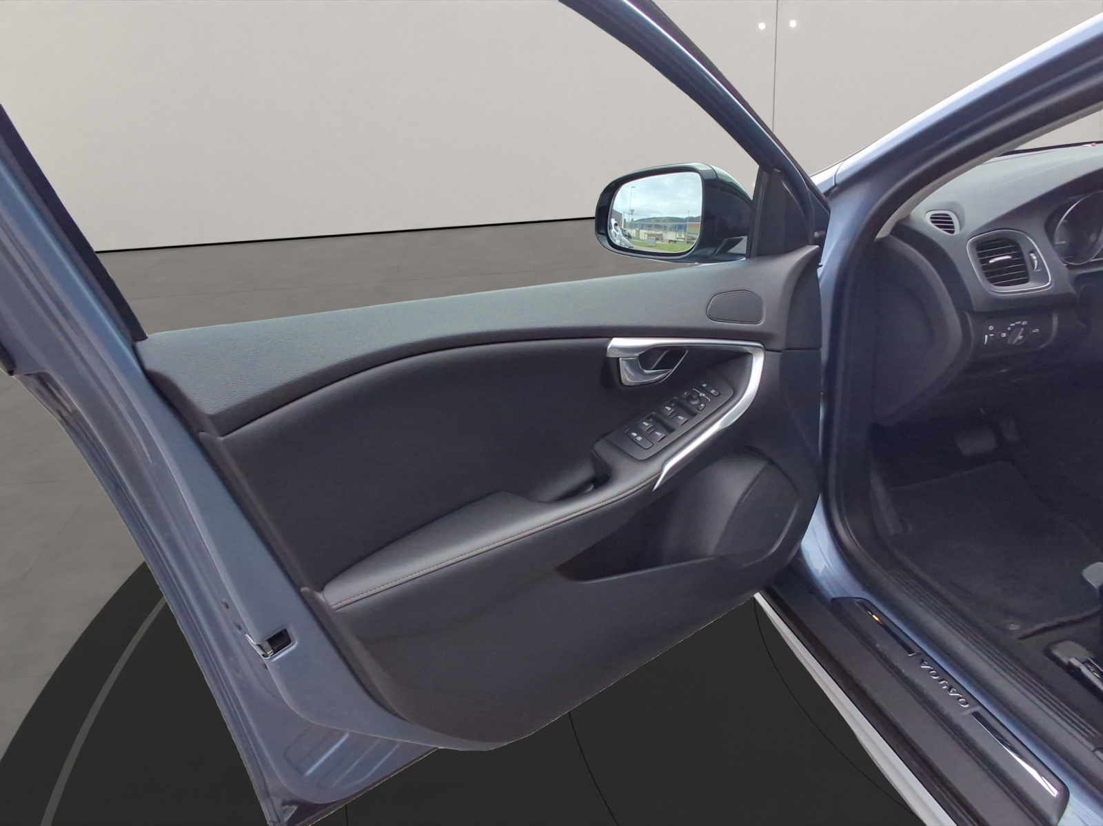 VOLVO V40 CC 2.0 T4 Sum.AWD S/S-image-6