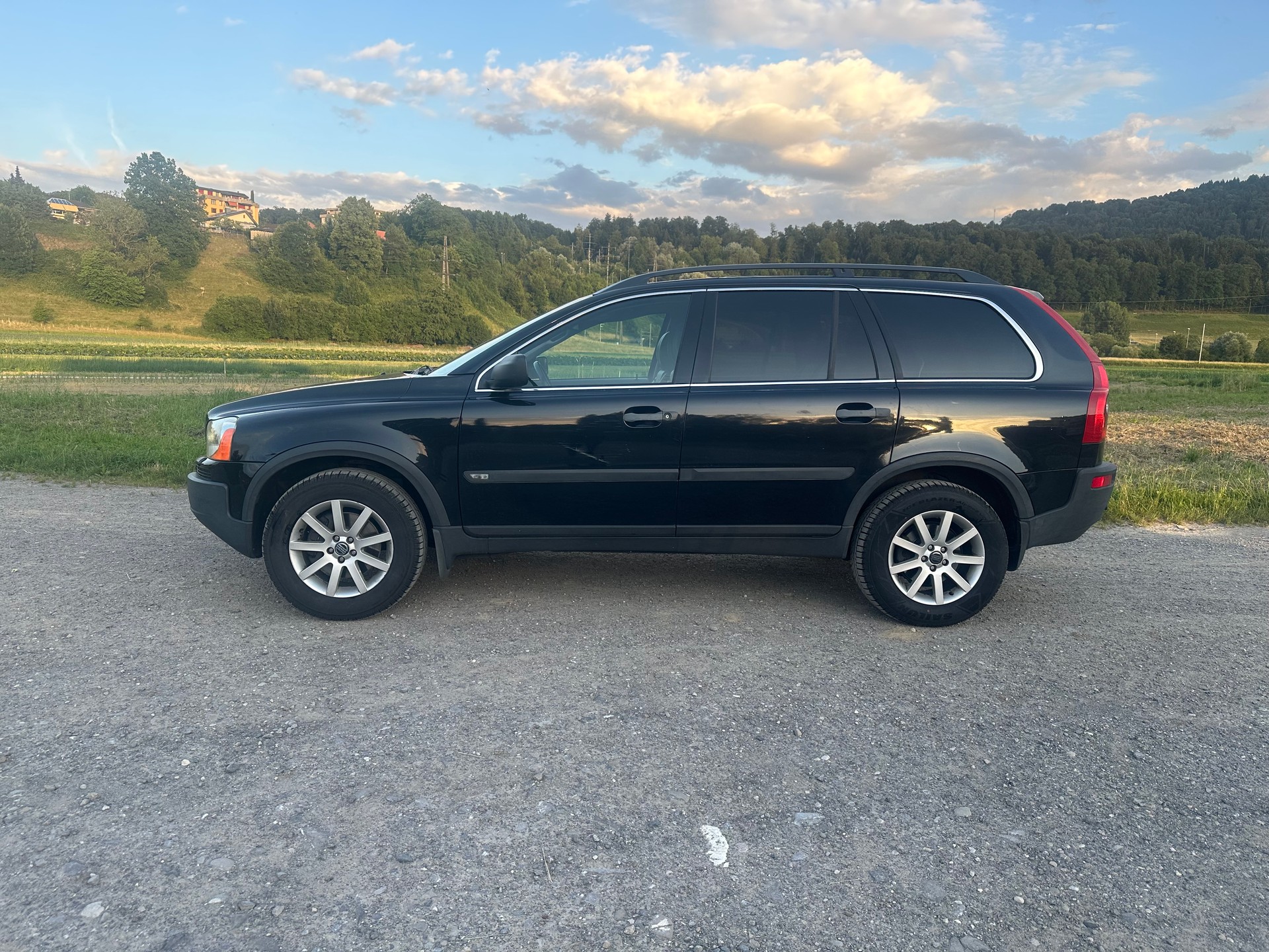 VOLVO XC90 T6 AWD Geartronic-image-1