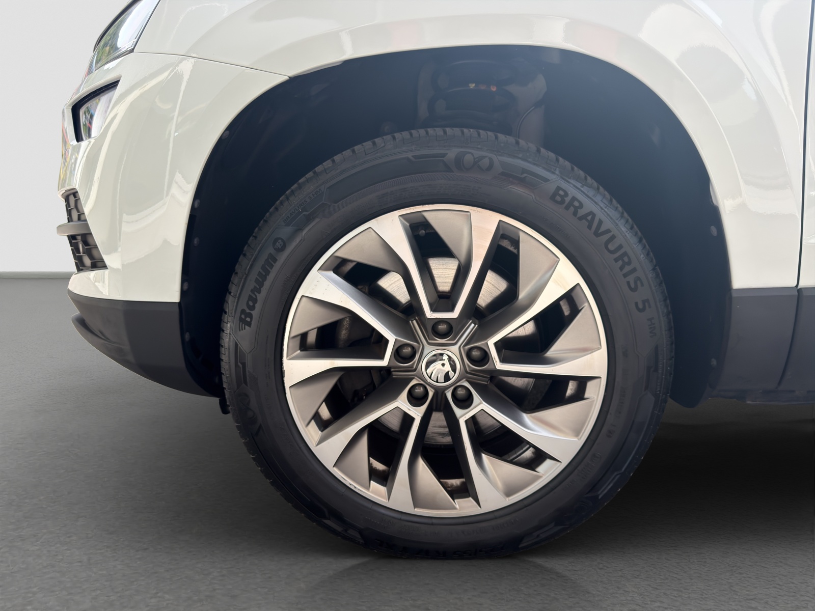 SKODA Karoq 2.0 TDI CR Clever 4x4 DSG-image-4