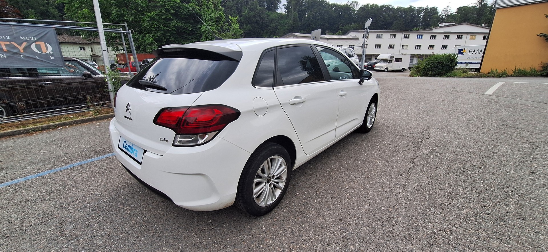 CITROEN C4 1.2 Pure Tech Feel Edition-image-5