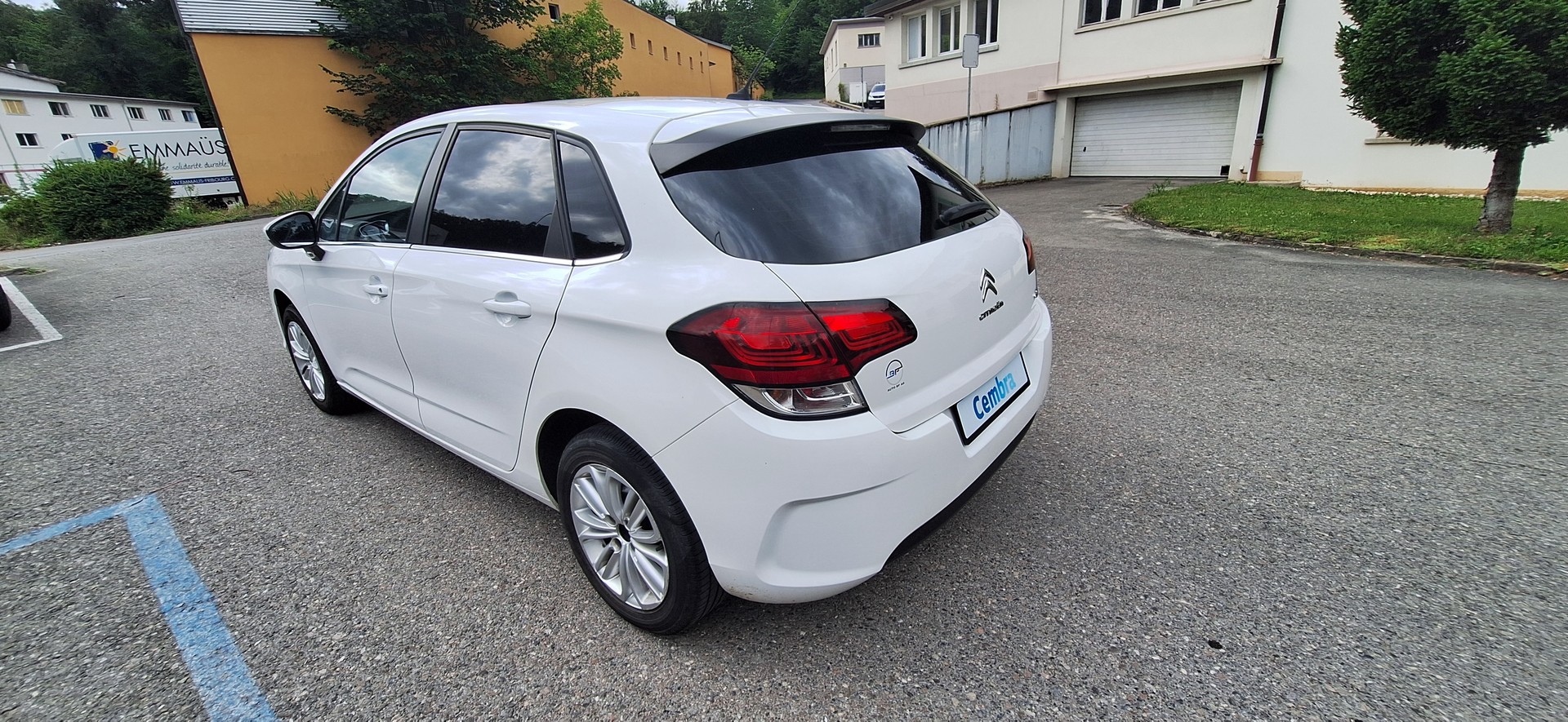 CITROEN C4 1.2 Pure Tech Feel Edition-image-3