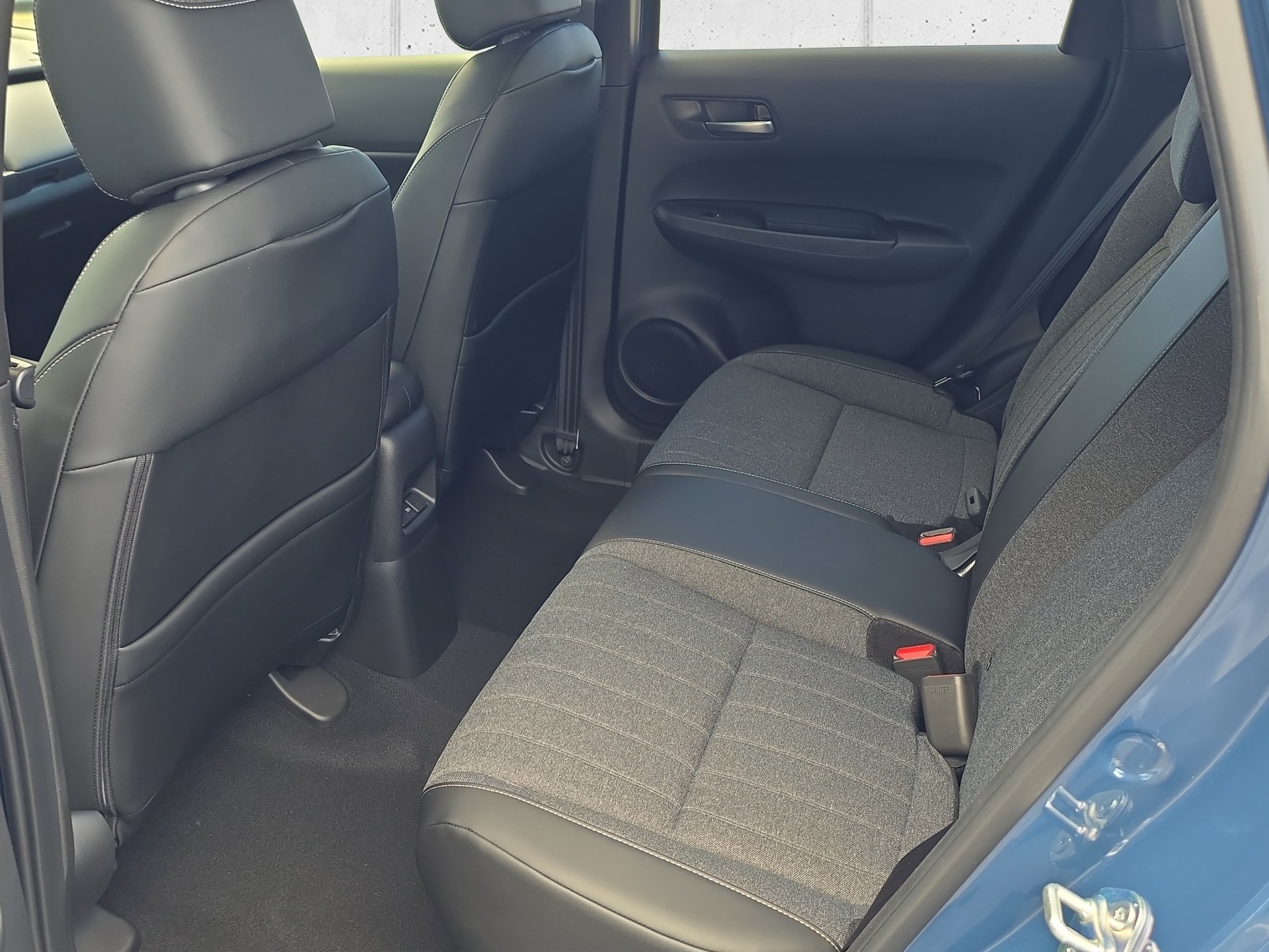 HONDA Jazz 1.5 i-MMD Advance-image-12
