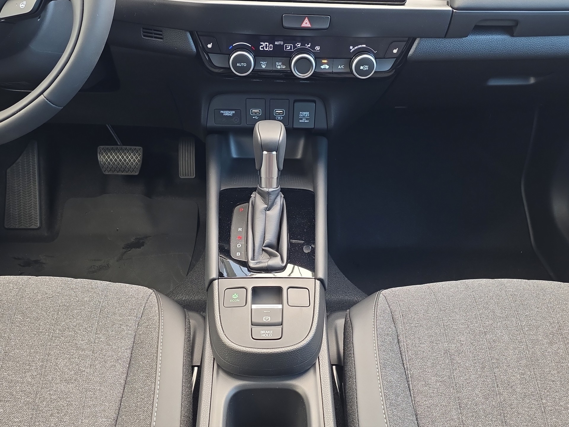 HONDA Jazz 1.5 i-MMD Advance-image-14