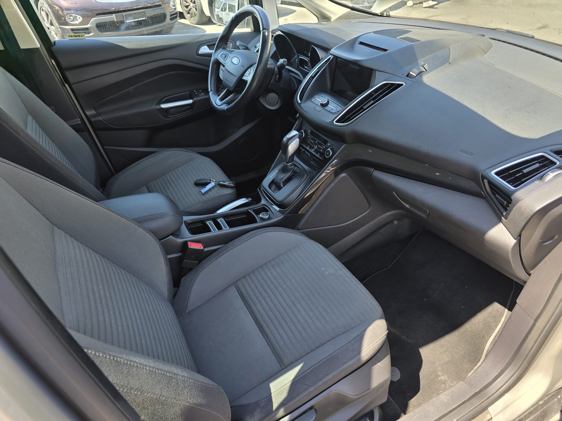 FORD C-Max 1.5 SCTi Titanium Automat-image-14