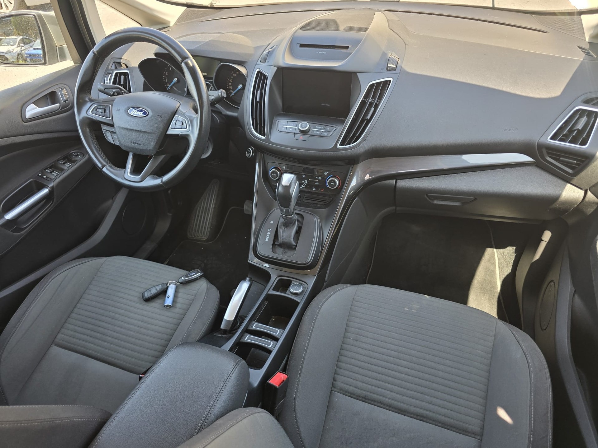 FORD C-Max 1.5 SCTi Titanium Automat-image-11