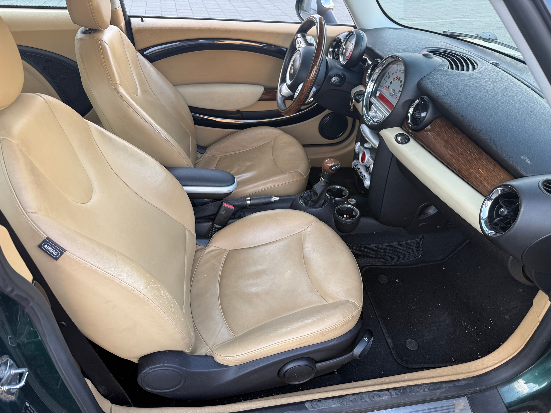 MINI Cooper-image-6