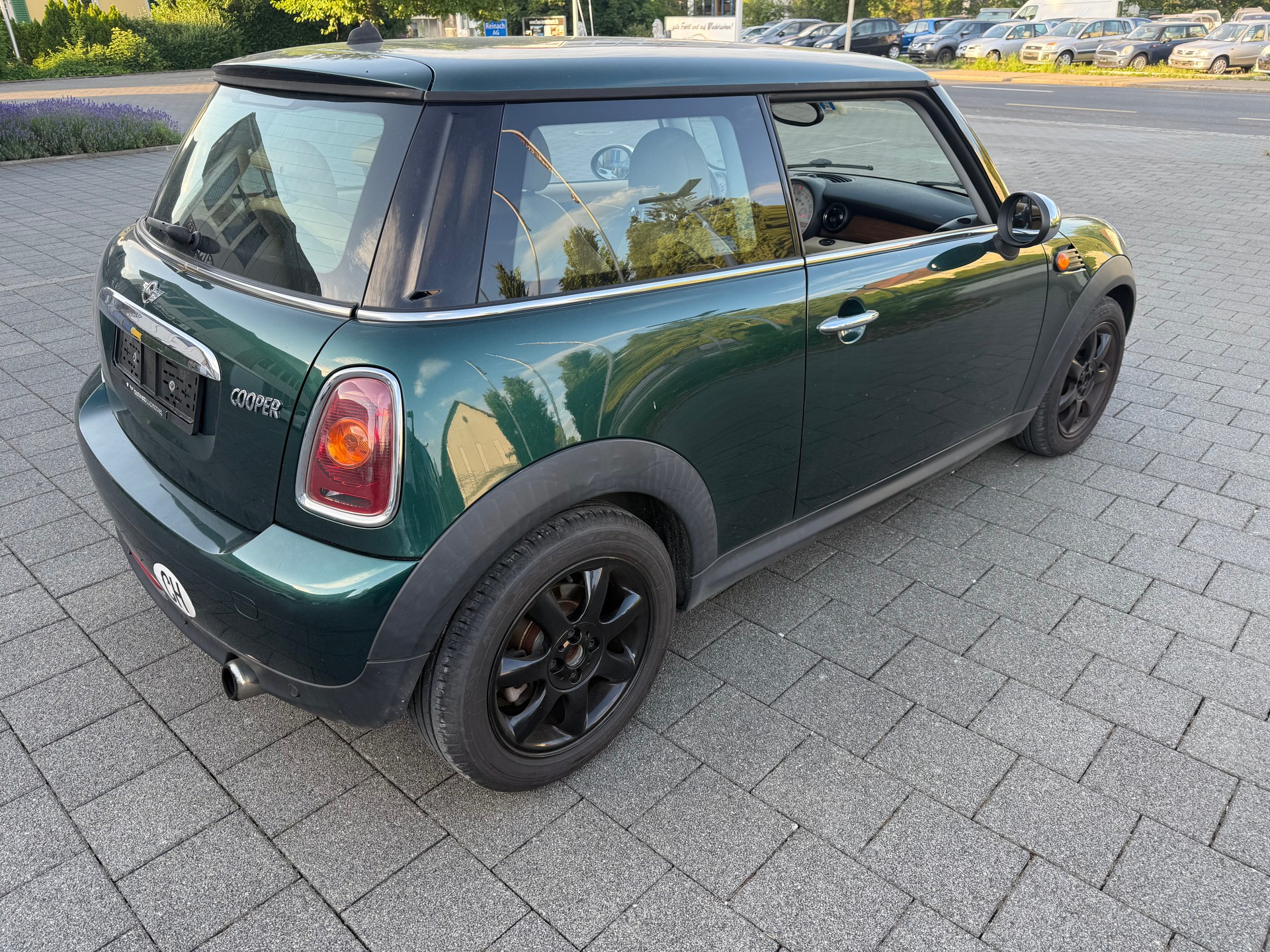 MINI Cooper-image-5