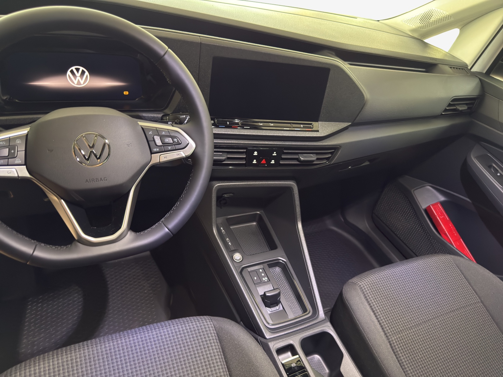 VW Caddy Cargo 1.5 TSI Plug in Hybrid DSG-image-8