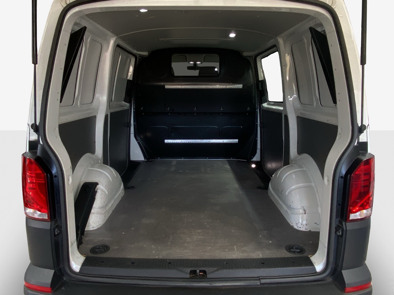 VW T6.1 2.0 TDI-image-12
