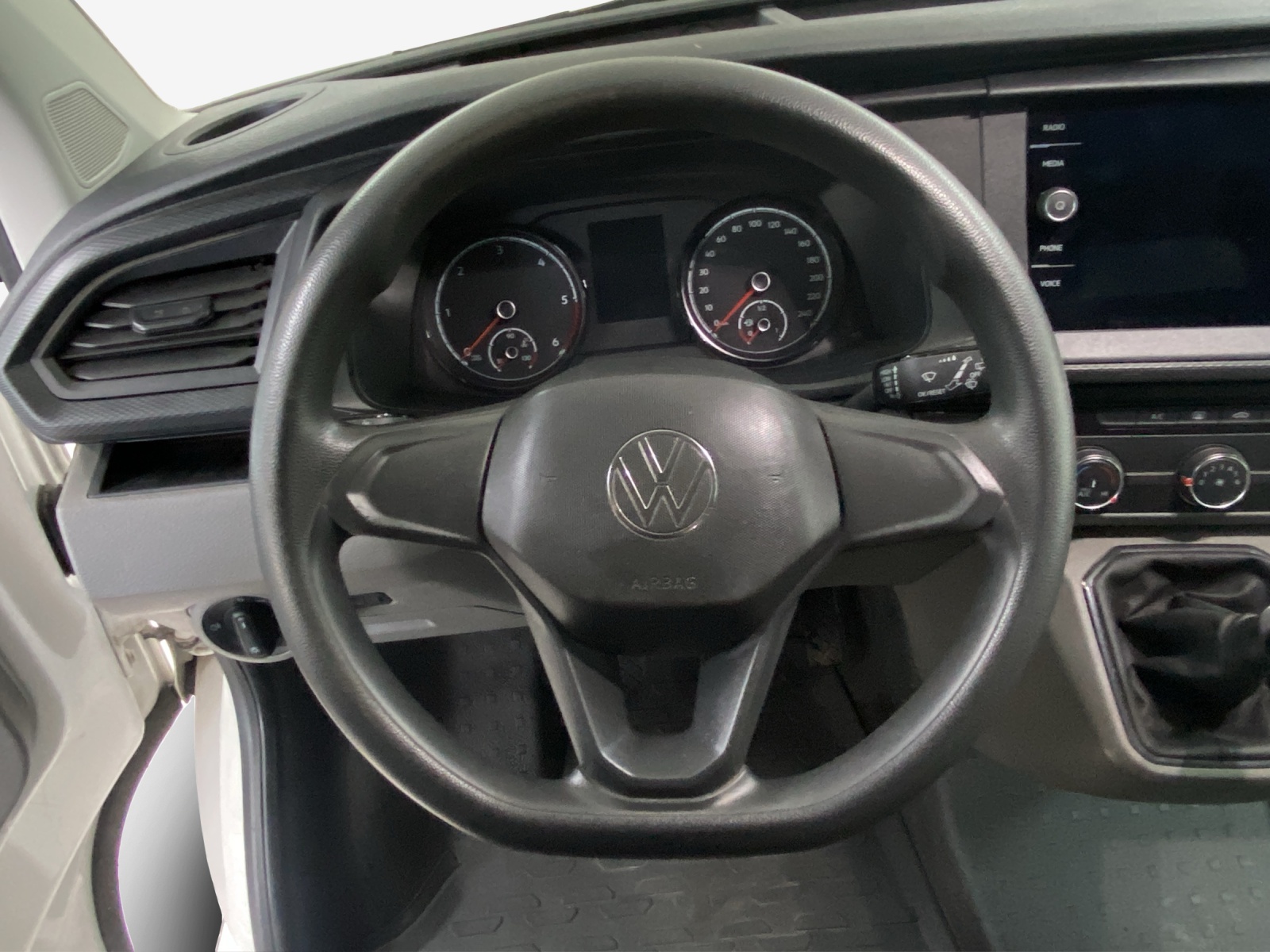 VW T6.1 2.0 TDI-image-9