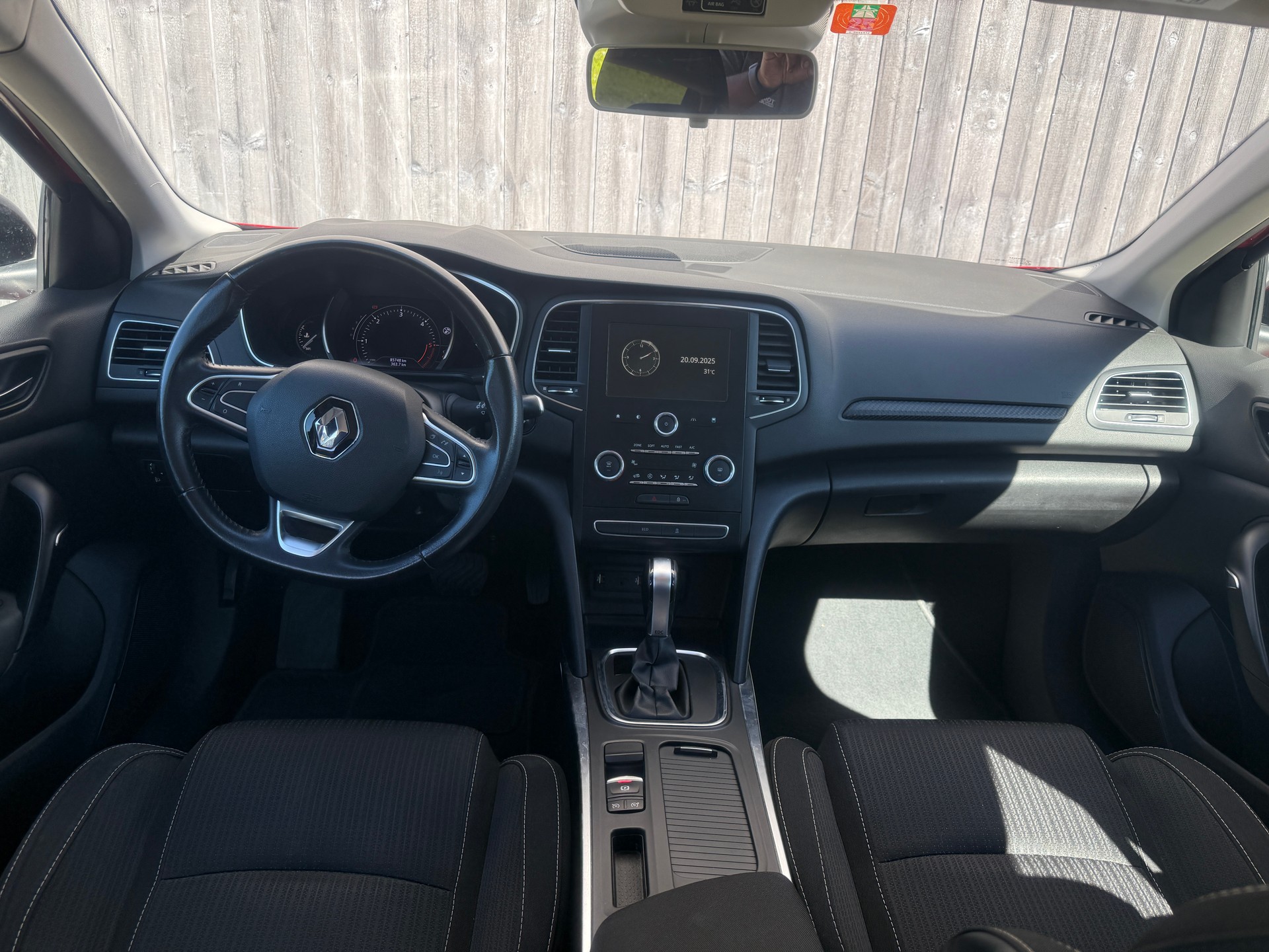 RENAULT Mégane Grandtour 1.5 dCi Business EDC-image-5