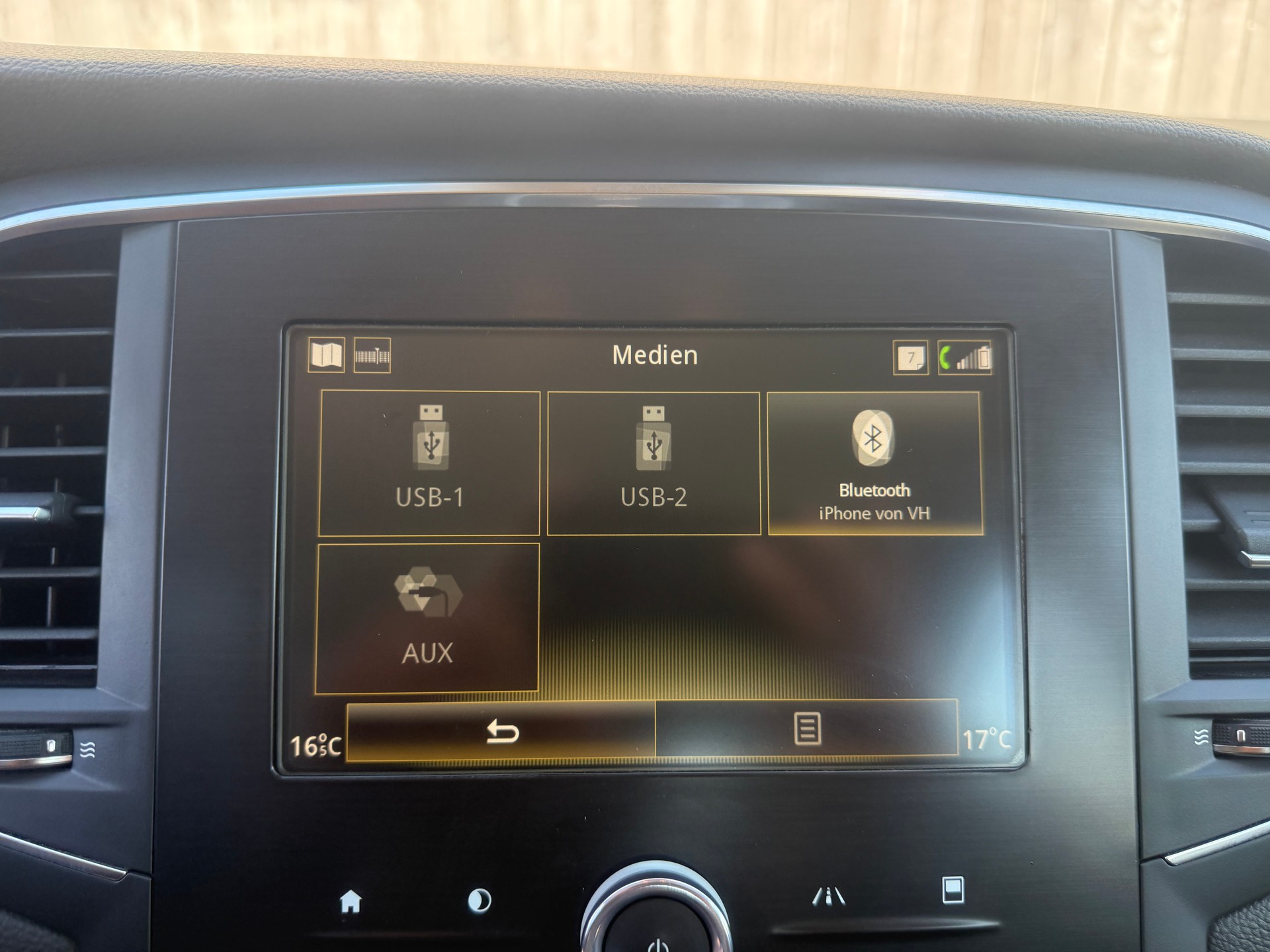 RENAULT Mégane Grandtour 1.5 dCi Business EDC-image-8