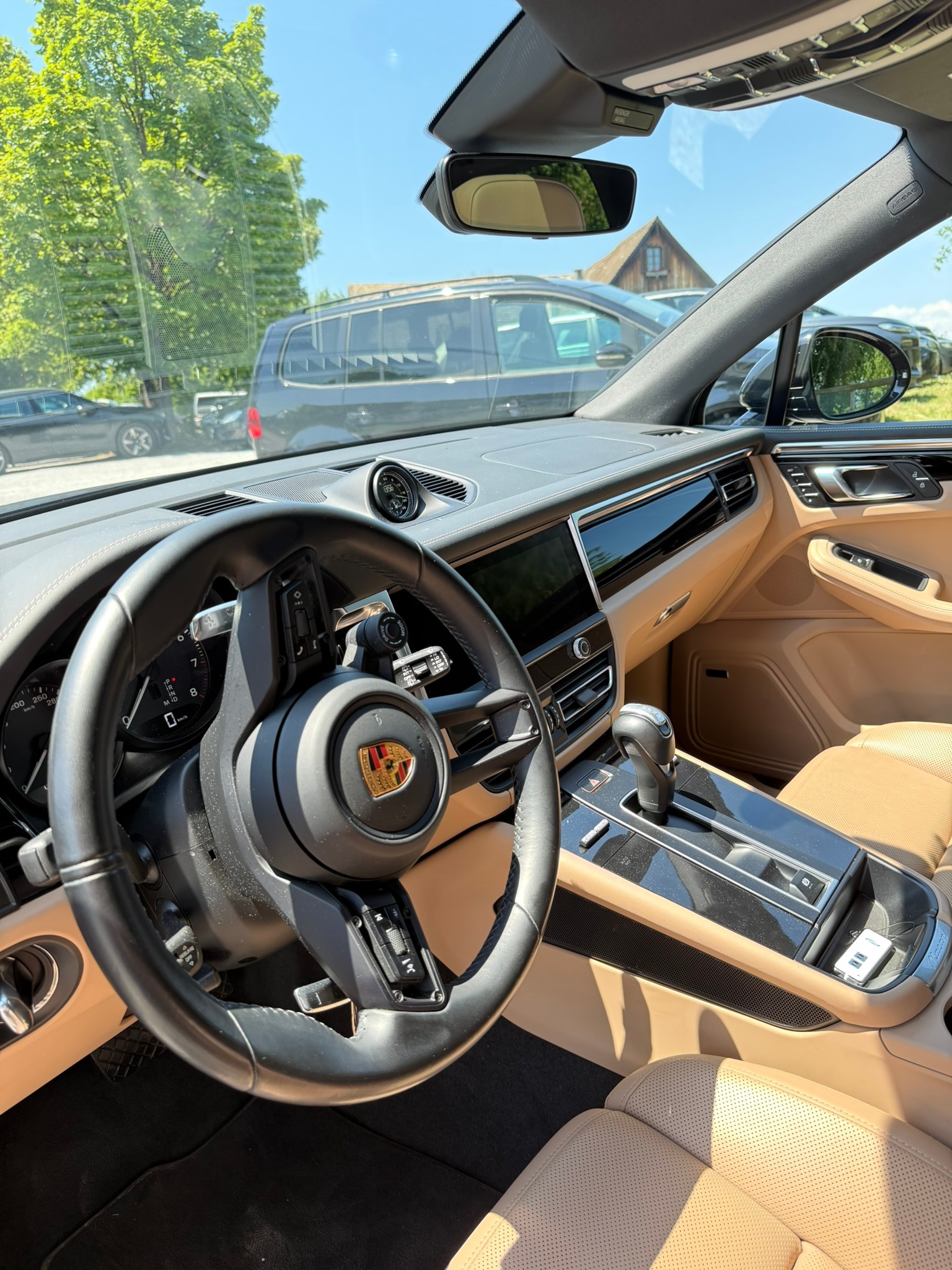PORSCHE 2.9 V6 GTS-image-2