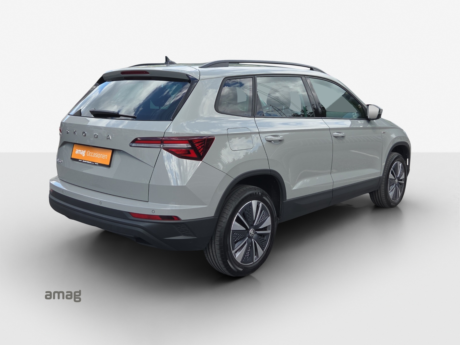 SKODA Karoq 1.0 TSI Ambition-image-4