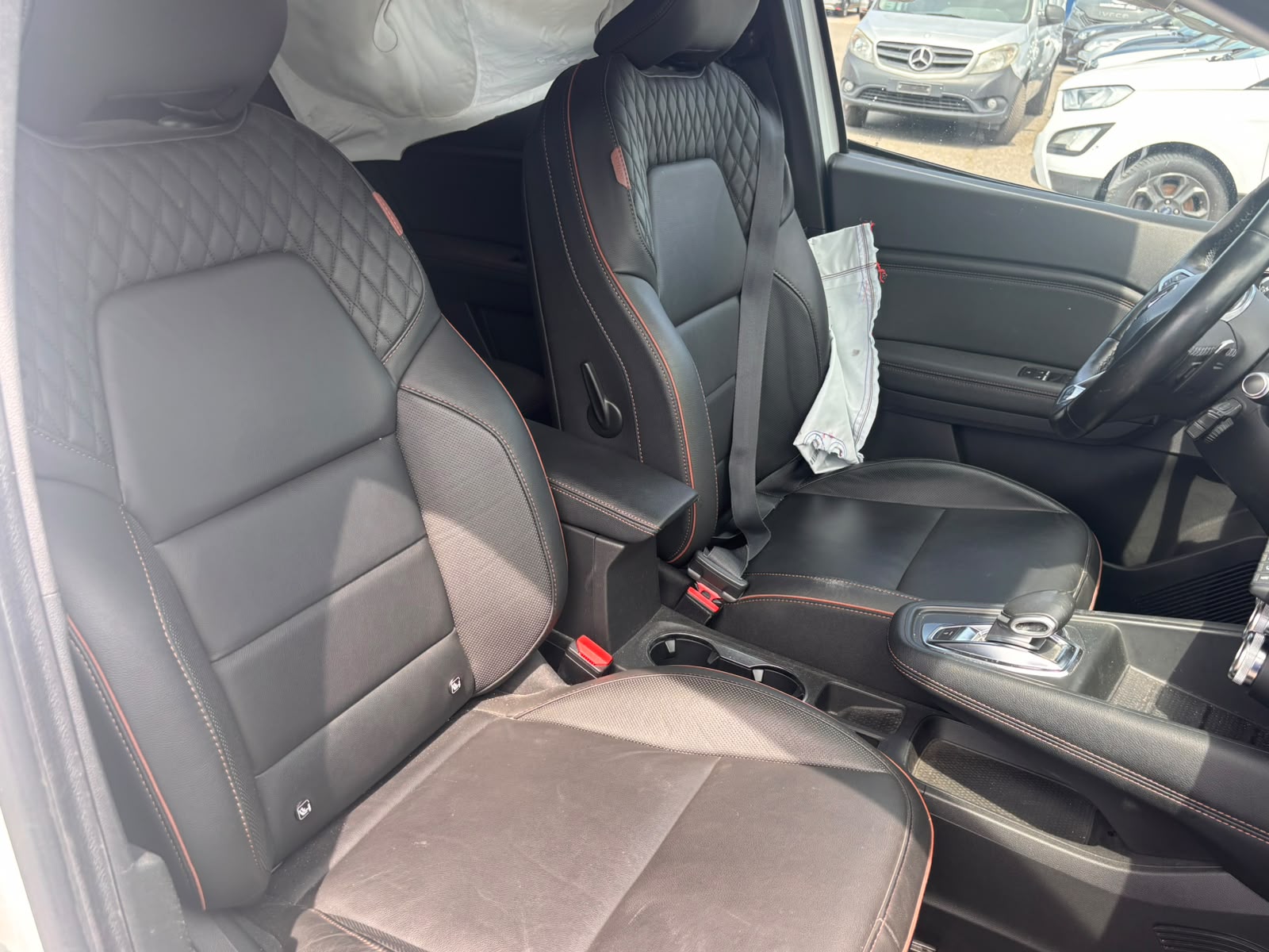 RENAULT Captur 1.3 TCe Initiale EDC-image-13