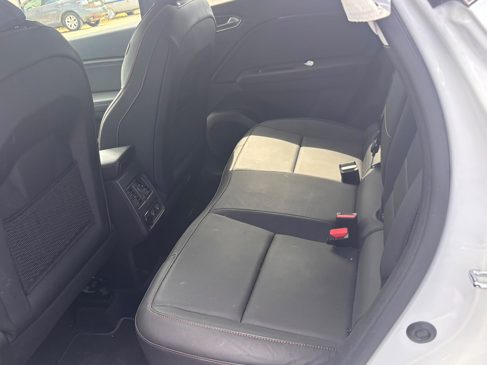 RENAULT Captur 1.3 TCe Initiale EDC-image-12