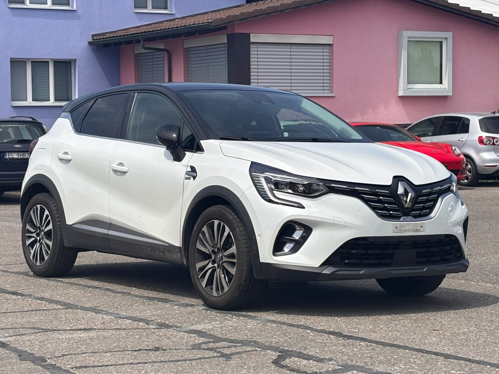 RENAULT Captur 1.3 TCe Initiale EDC-image-2