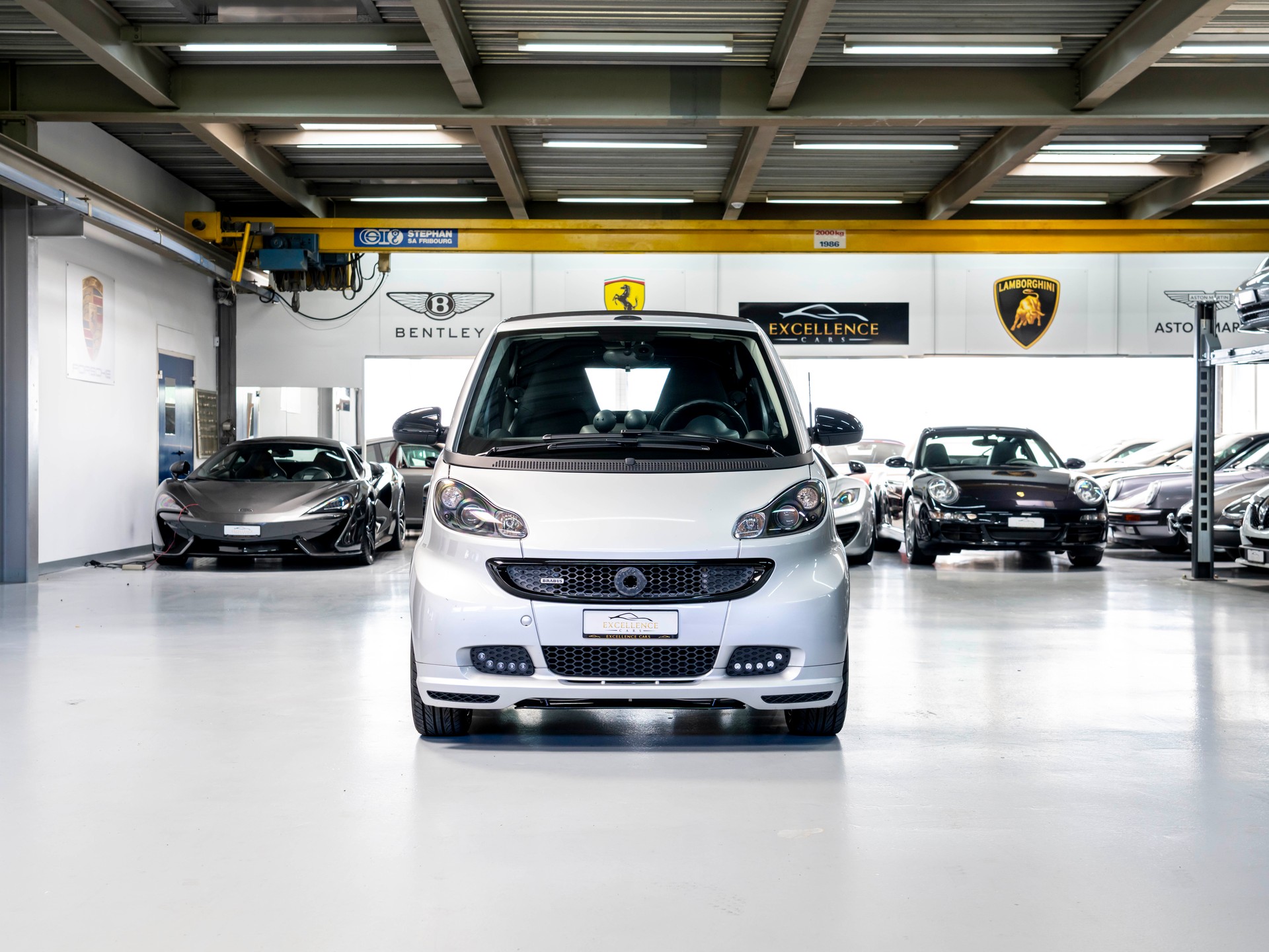 SMART fortwo Brabus Xclusive softouch-showroom-element-1