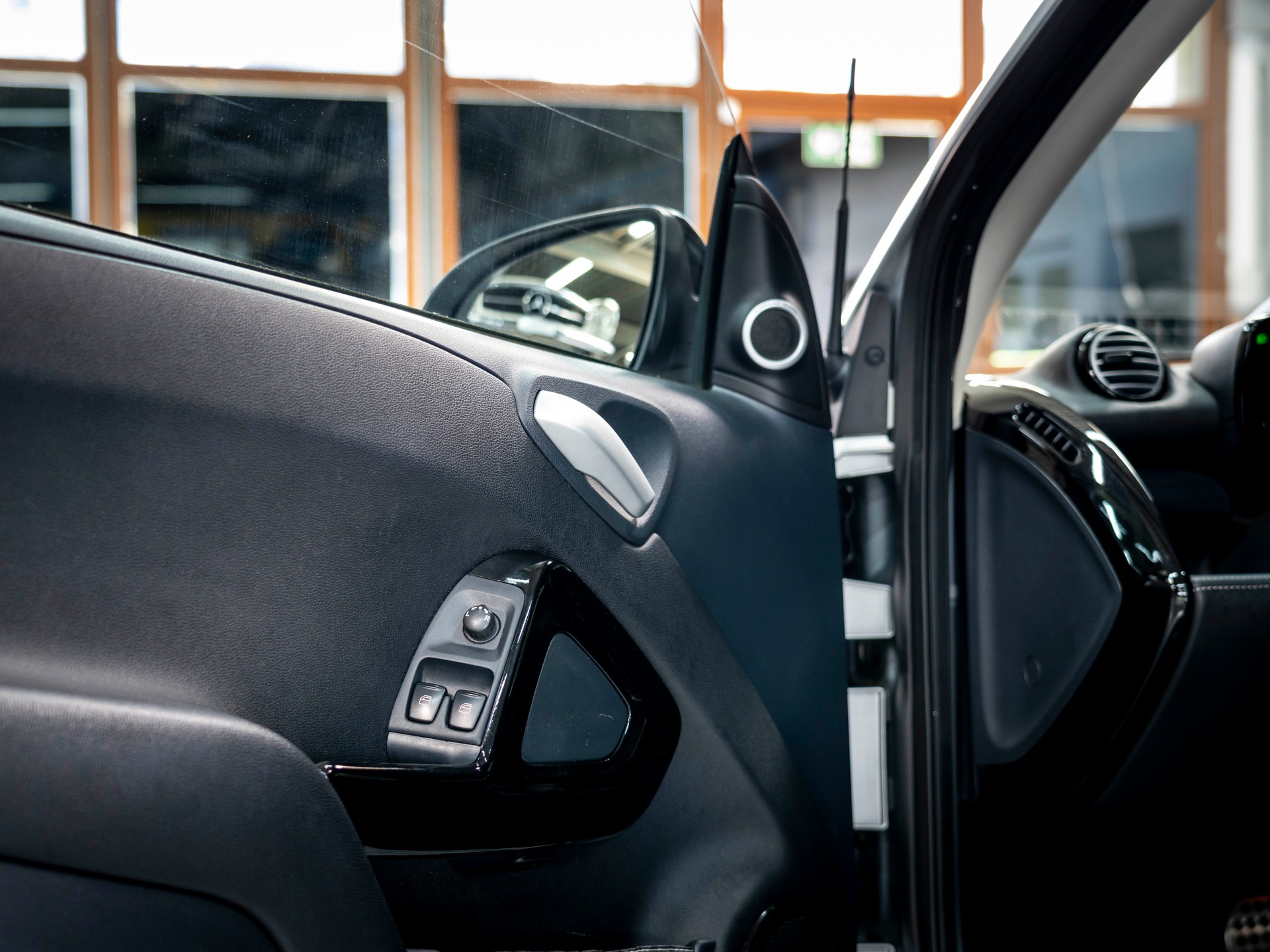 SMART fortwo Brabus Xclusive softouch-image-17