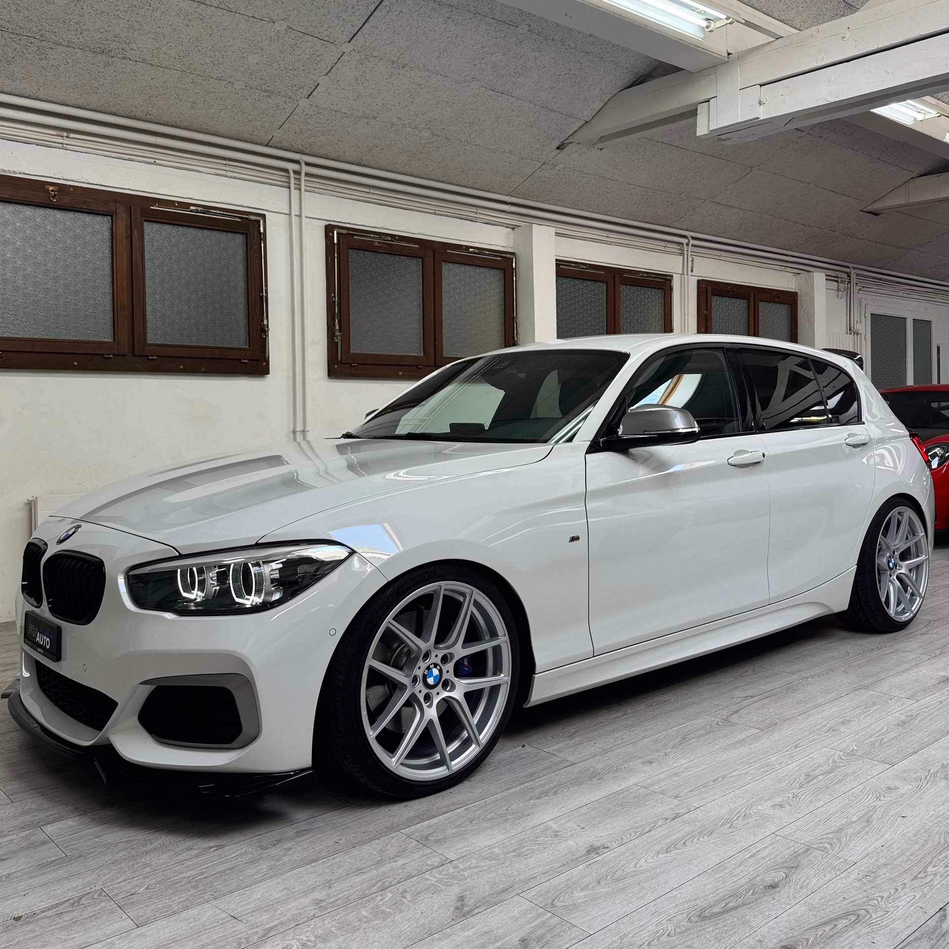 BMW M140i xDrive Steptronic-image-0