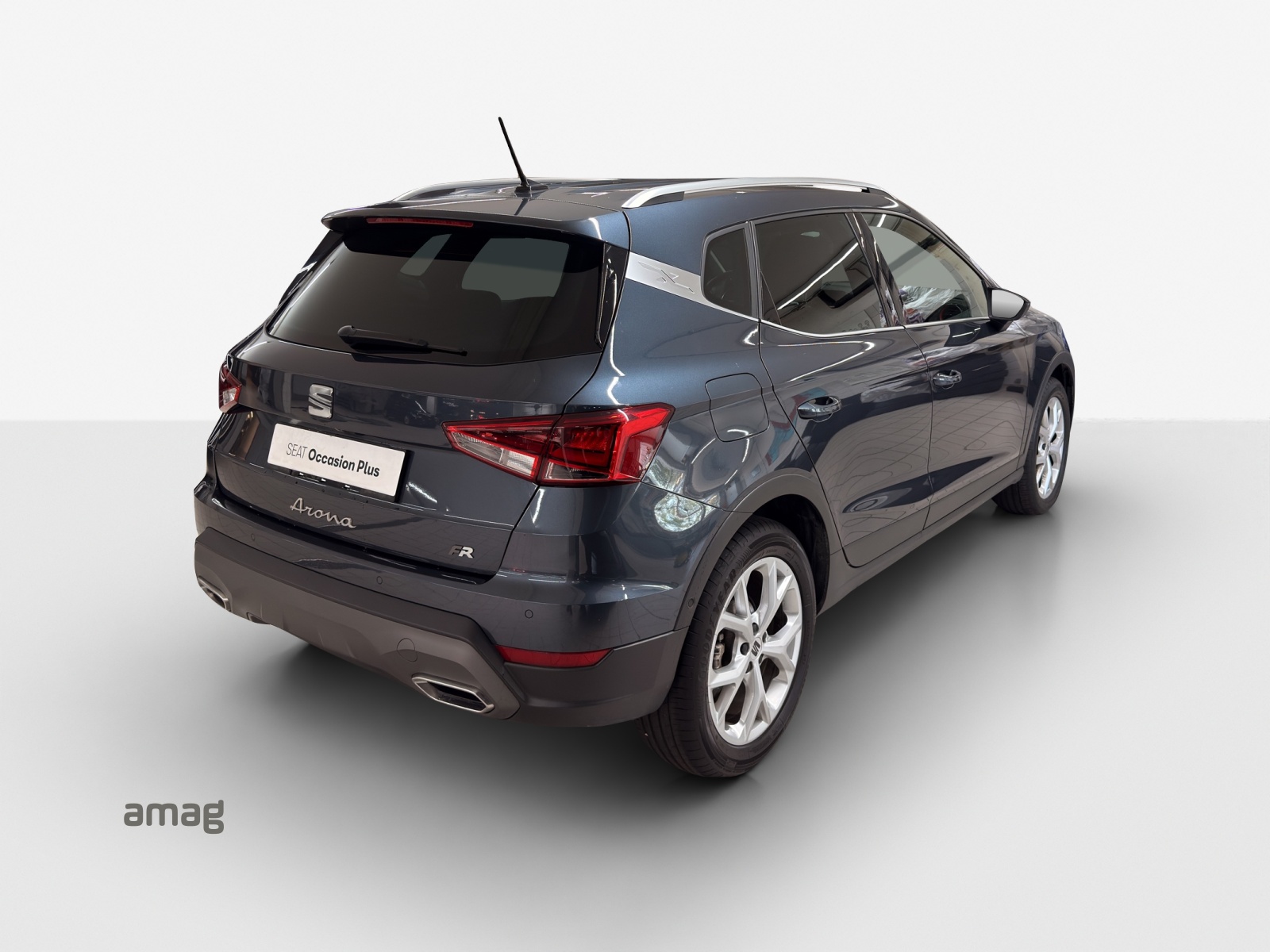 SEAT Arona 1.5 Eco TSI FR DSG-image-4