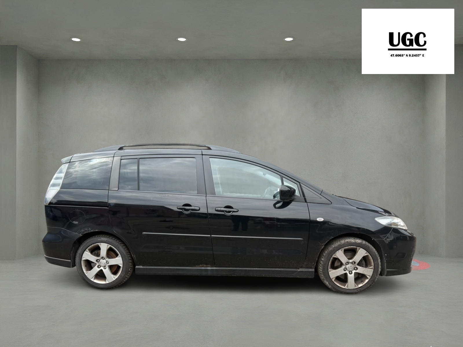 MAZDA 5 2.0 Exclusive-showroom-element-1
