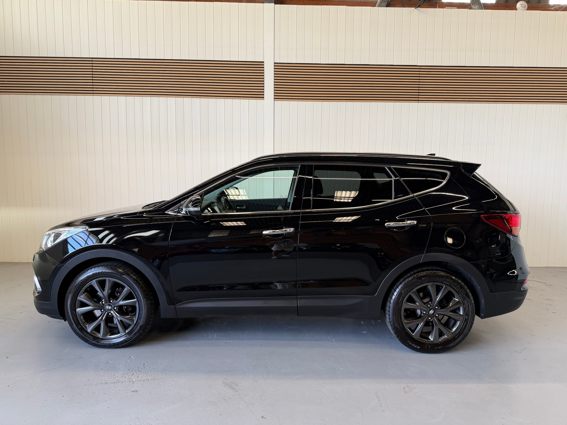 HYUNDAI Santa Fe 2.2 CRDI Vertex 4WD Automatic-image-1