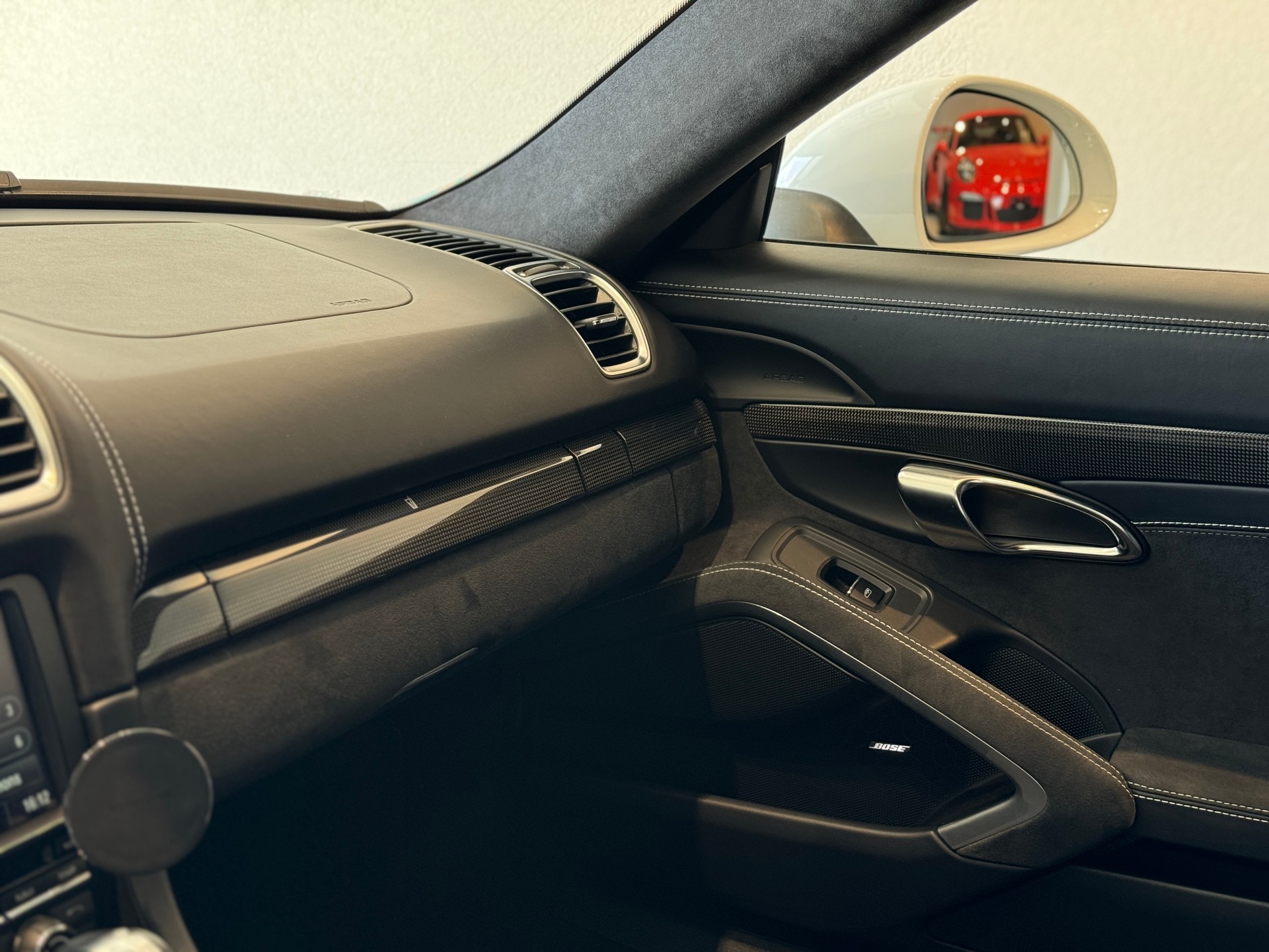 PORSCHE Cayman GTS 3.4 PDK-image-15